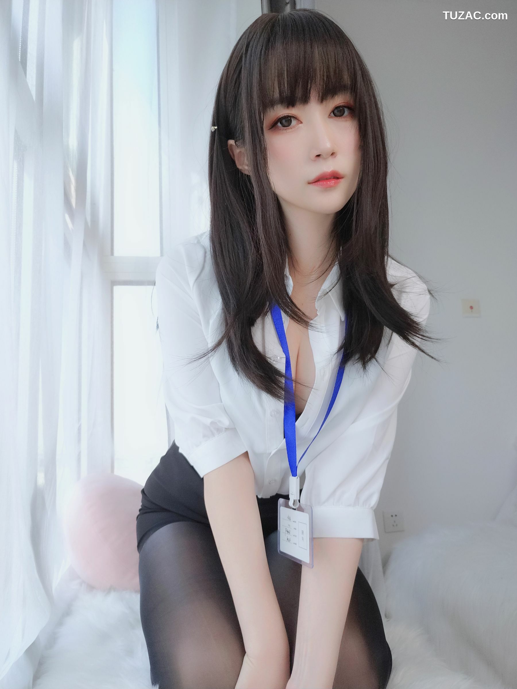 网络美女_ Coser小姐姐白银 - 制服 写真套图[119P]