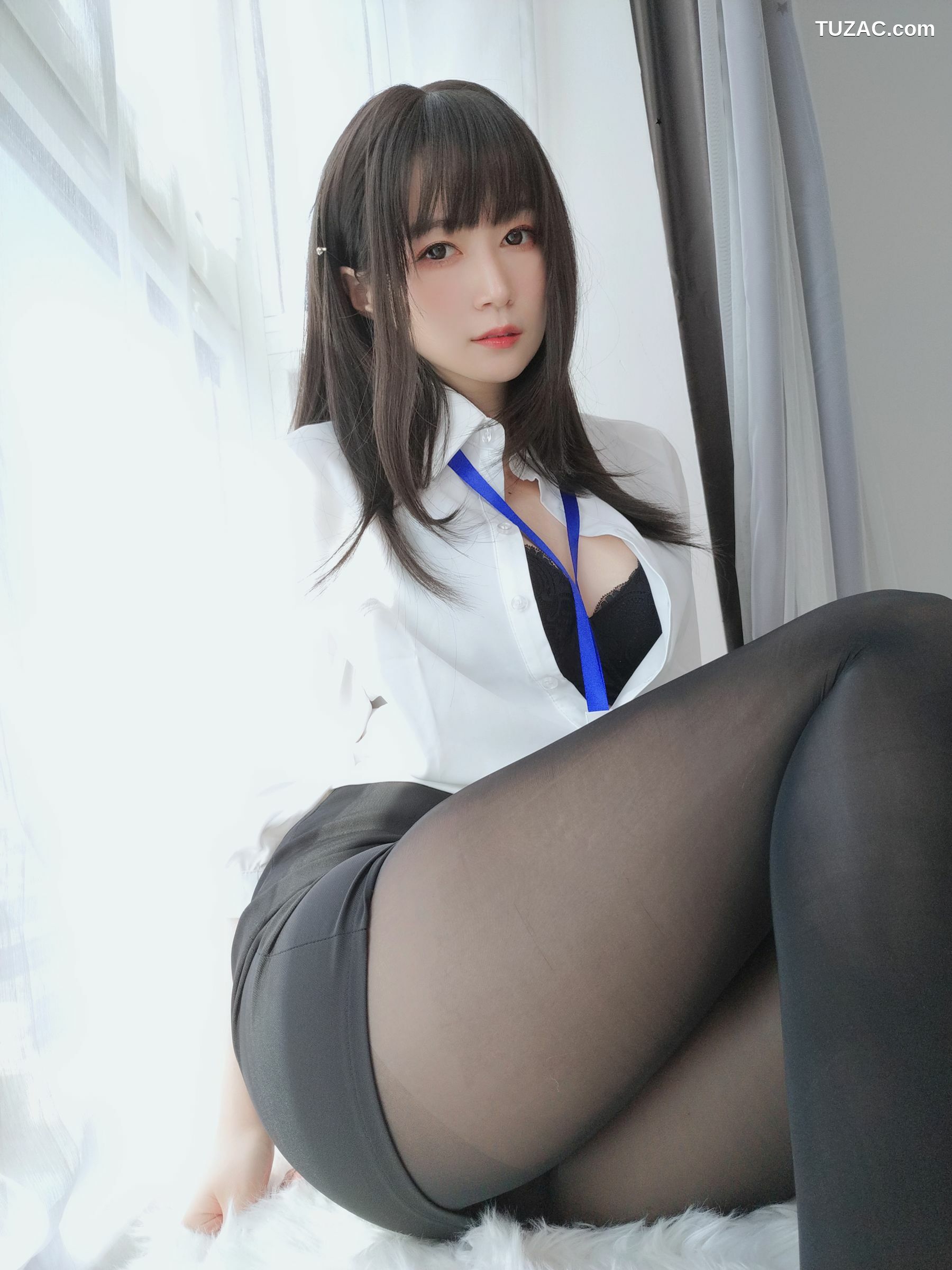 网络美女_ Coser小姐姐白银 - 制服 写真套图[119P]
