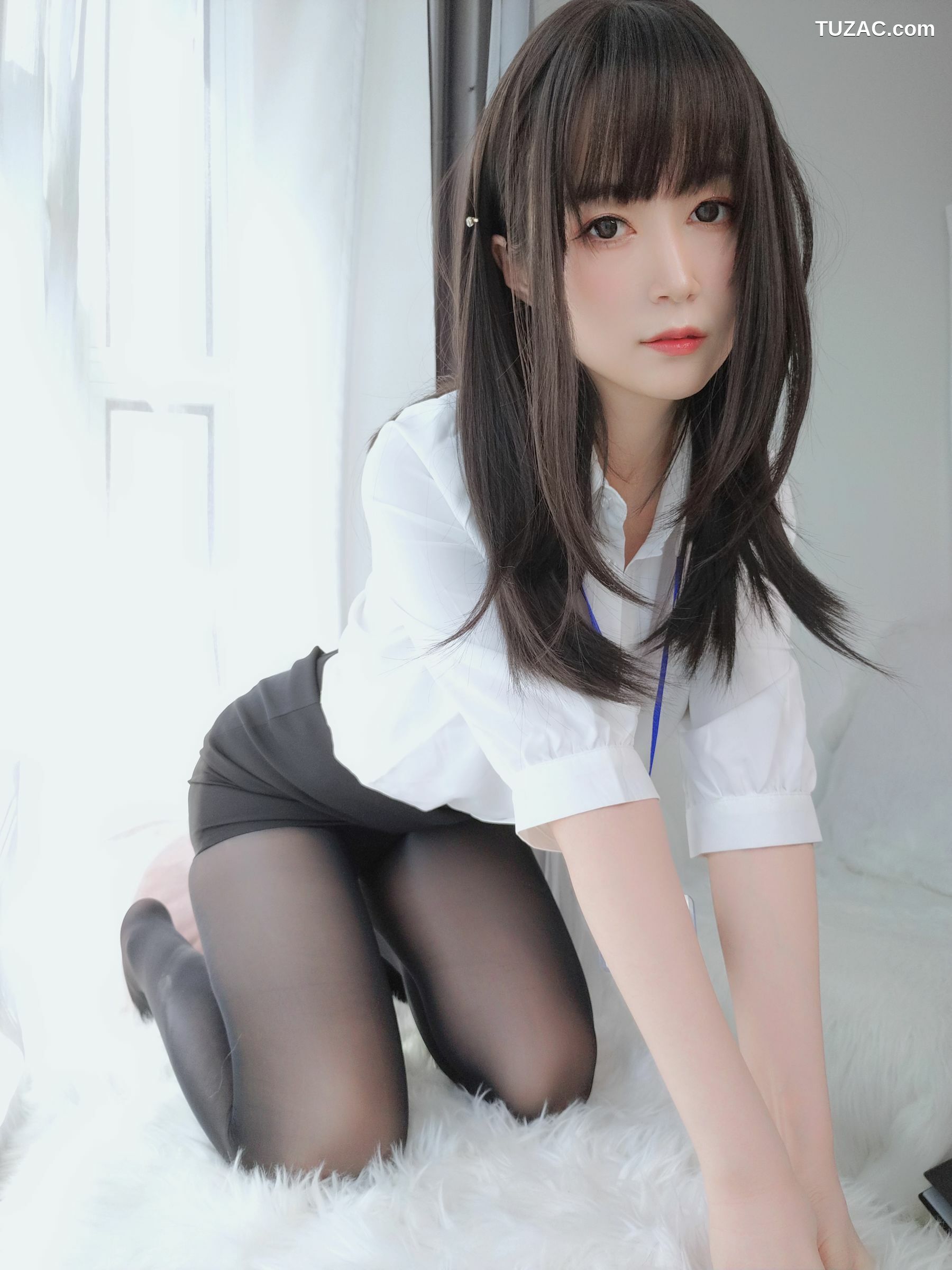 网络美女_ Coser小姐姐白银 - 制服 写真套图[119P]
