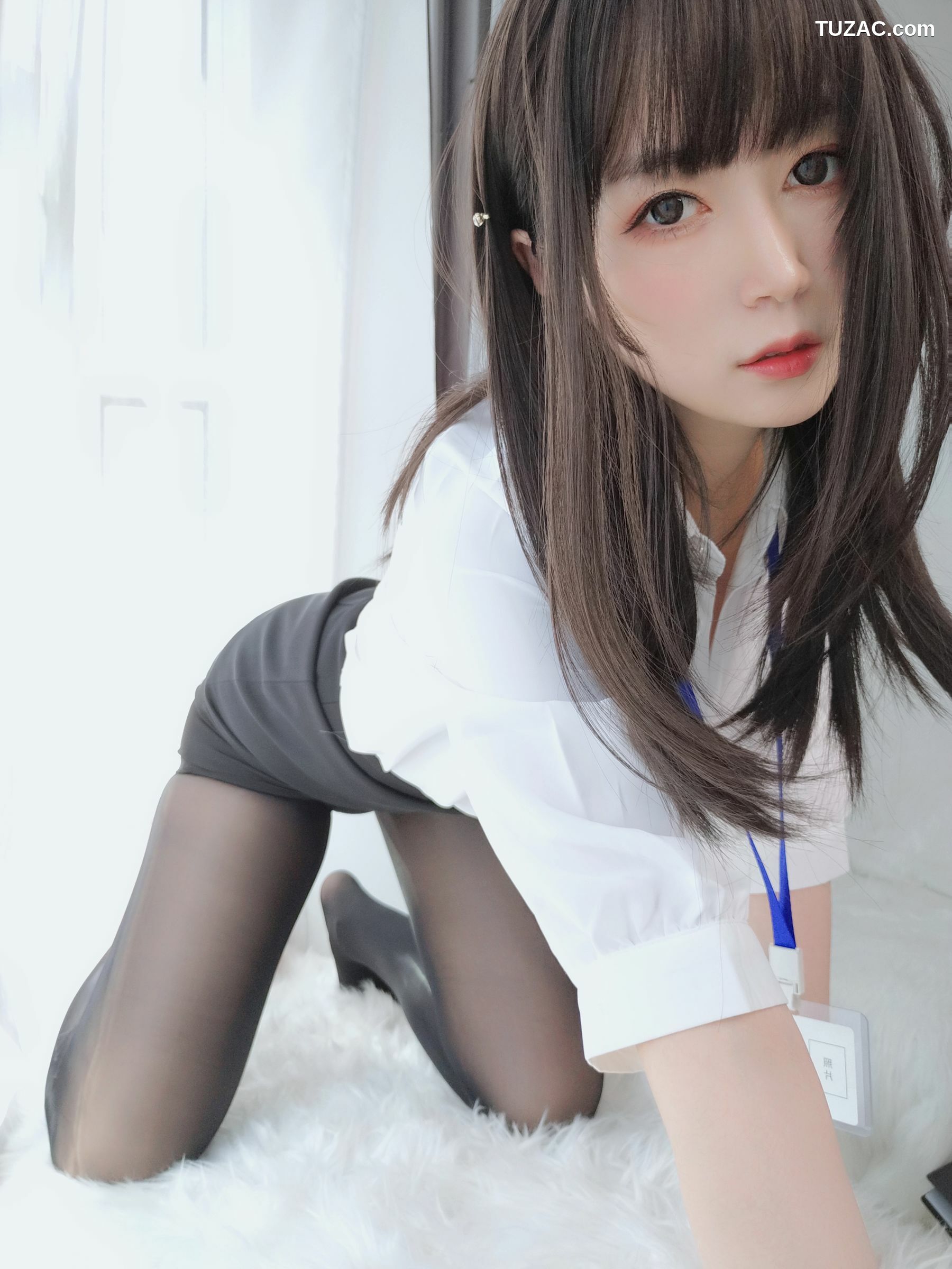 网络美女_ Coser小姐姐白银 - 制服 写真套图[119P]