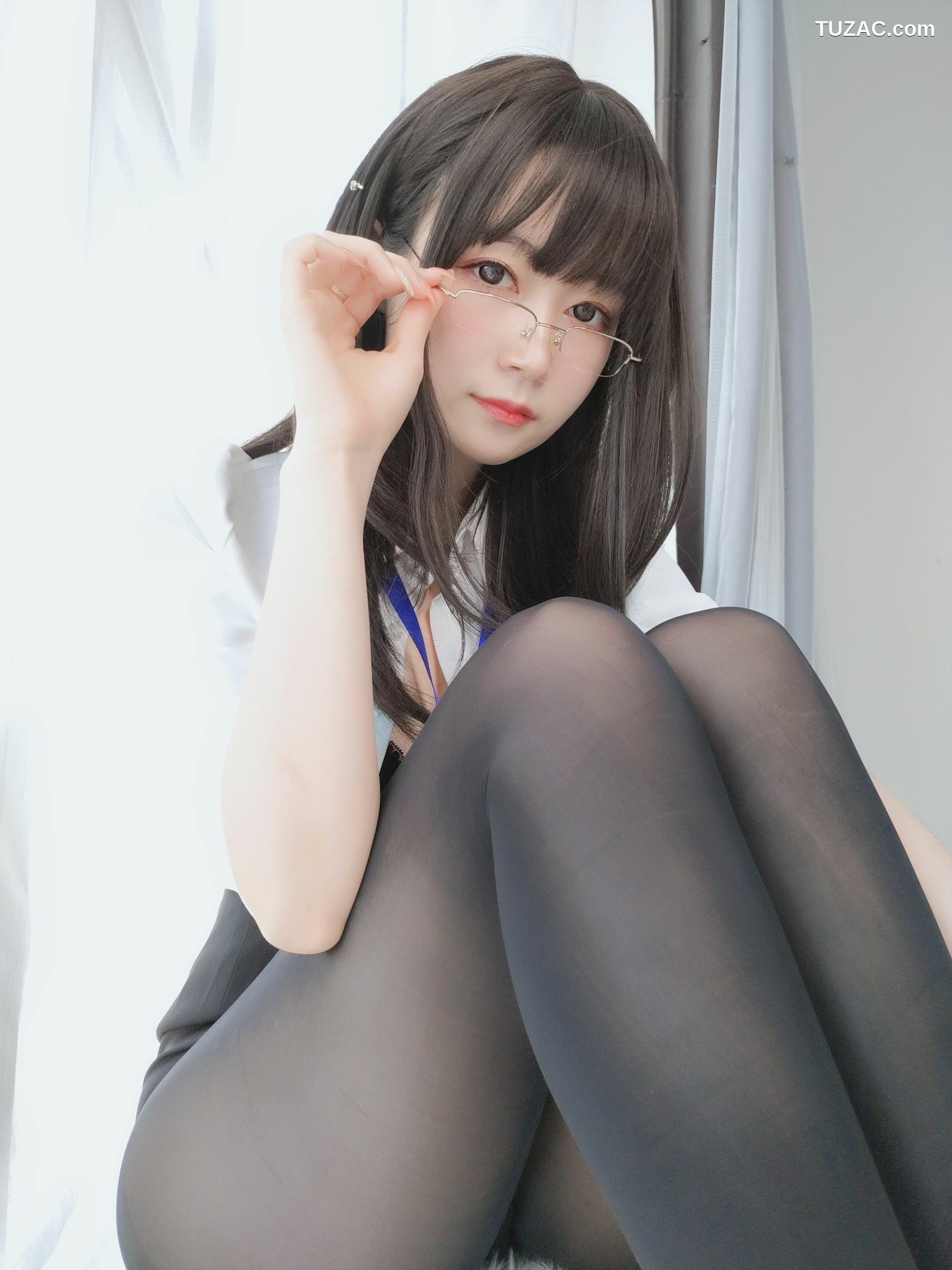 网络美女_ Coser小姐姐白银 - 制服 写真套图[119P]