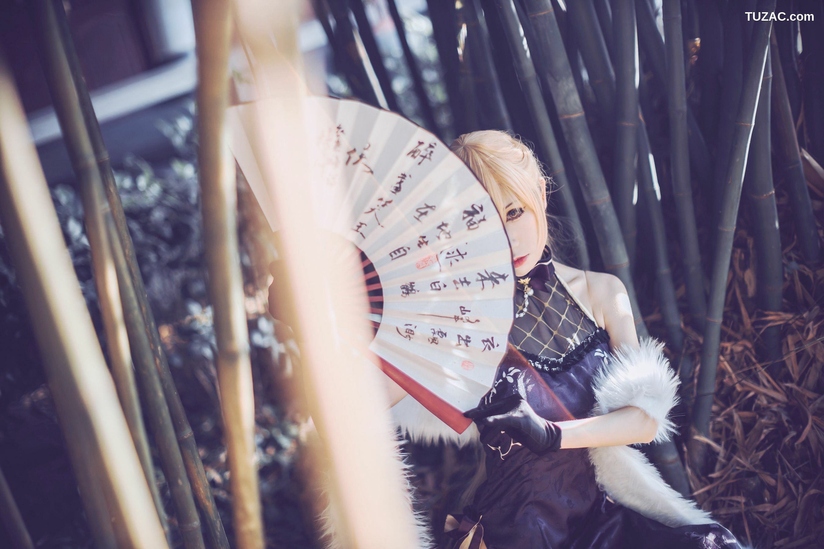 网络美女_ Coser衣衣 - 少女前线 紫雨心[14P]