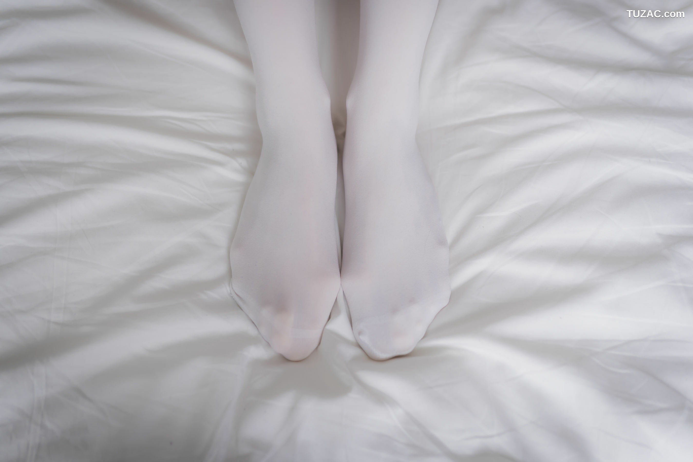 网络美女_ Kitaro_绮太郎 - 泳装JK[43P]