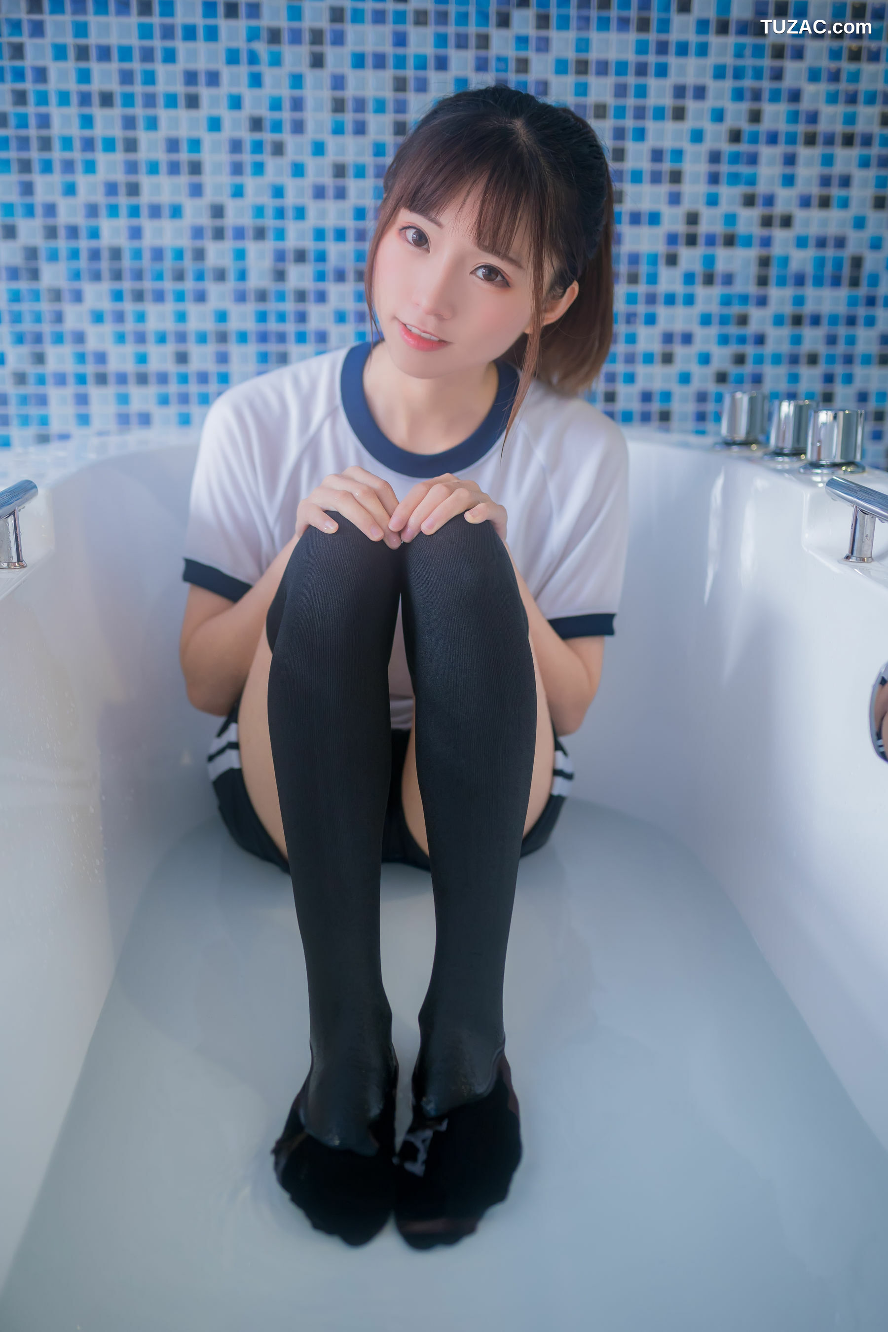 网络美女_ Kitaro_绮太郎 - 湿身体操服[45P]