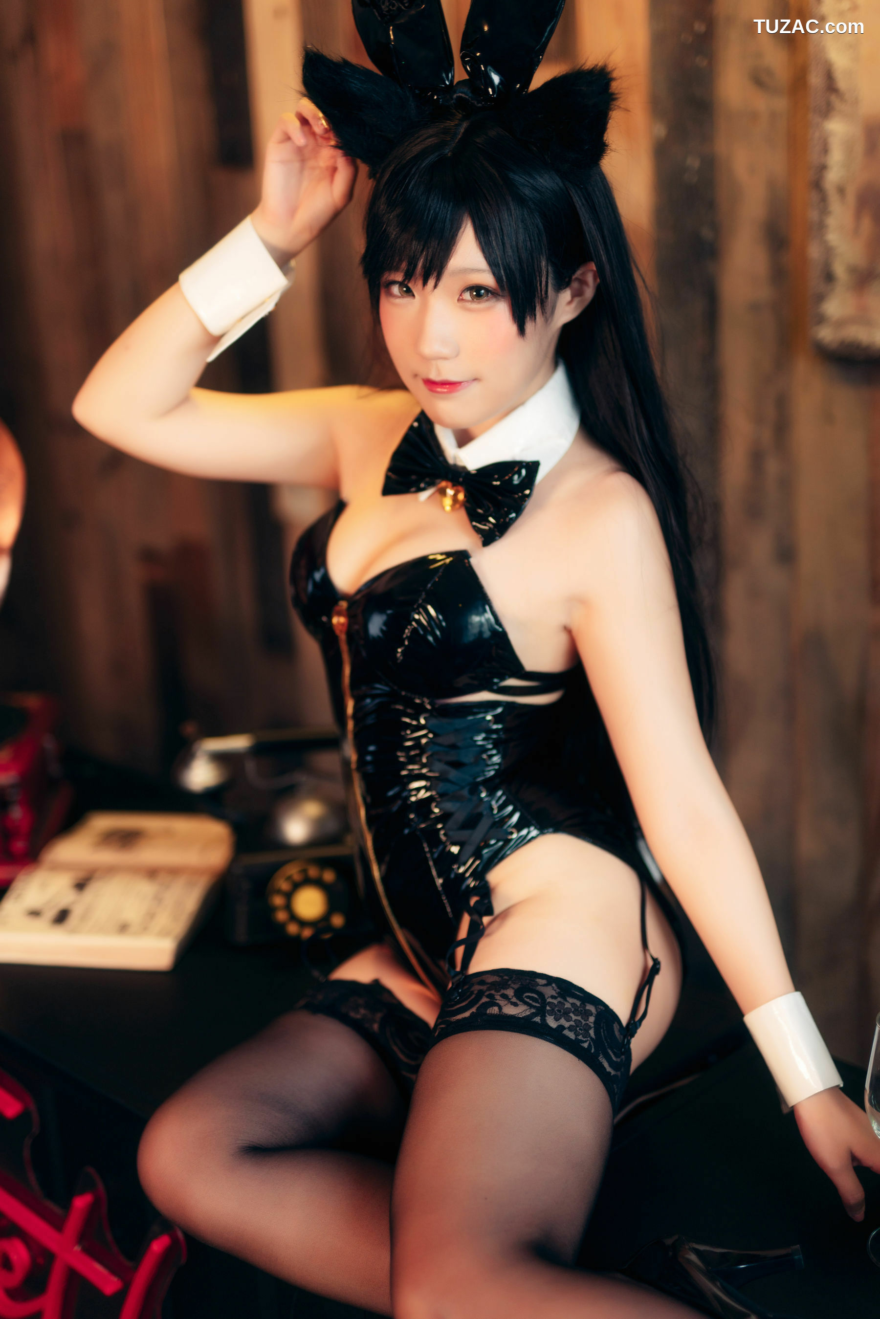 网络美女_ Mime弥美 《Azurlane Atago BUNNY ver》 写真集[18P]