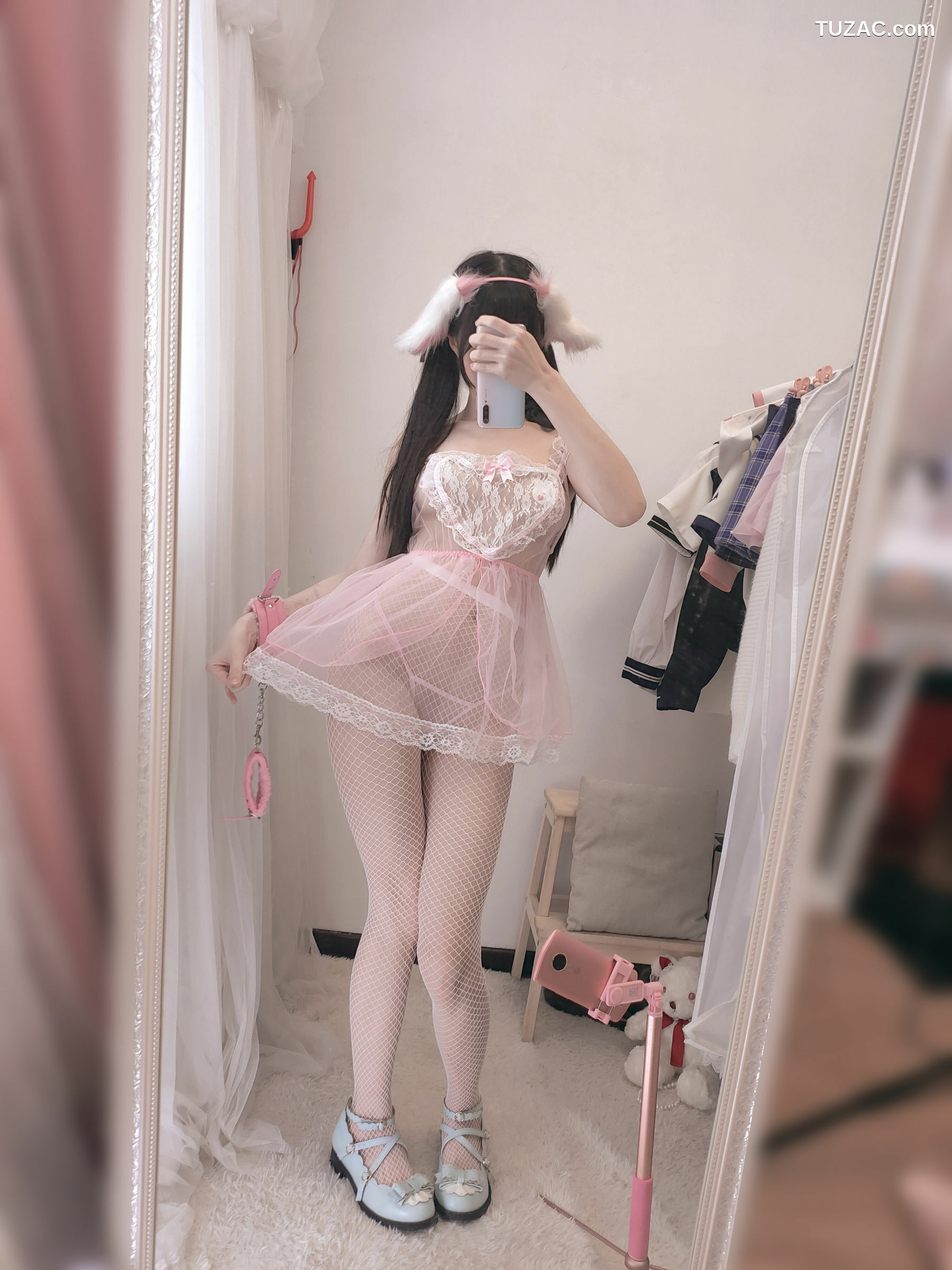 网络美女_ NAGISA魔物喵 - ピンクのレースのうさぎ[32P]