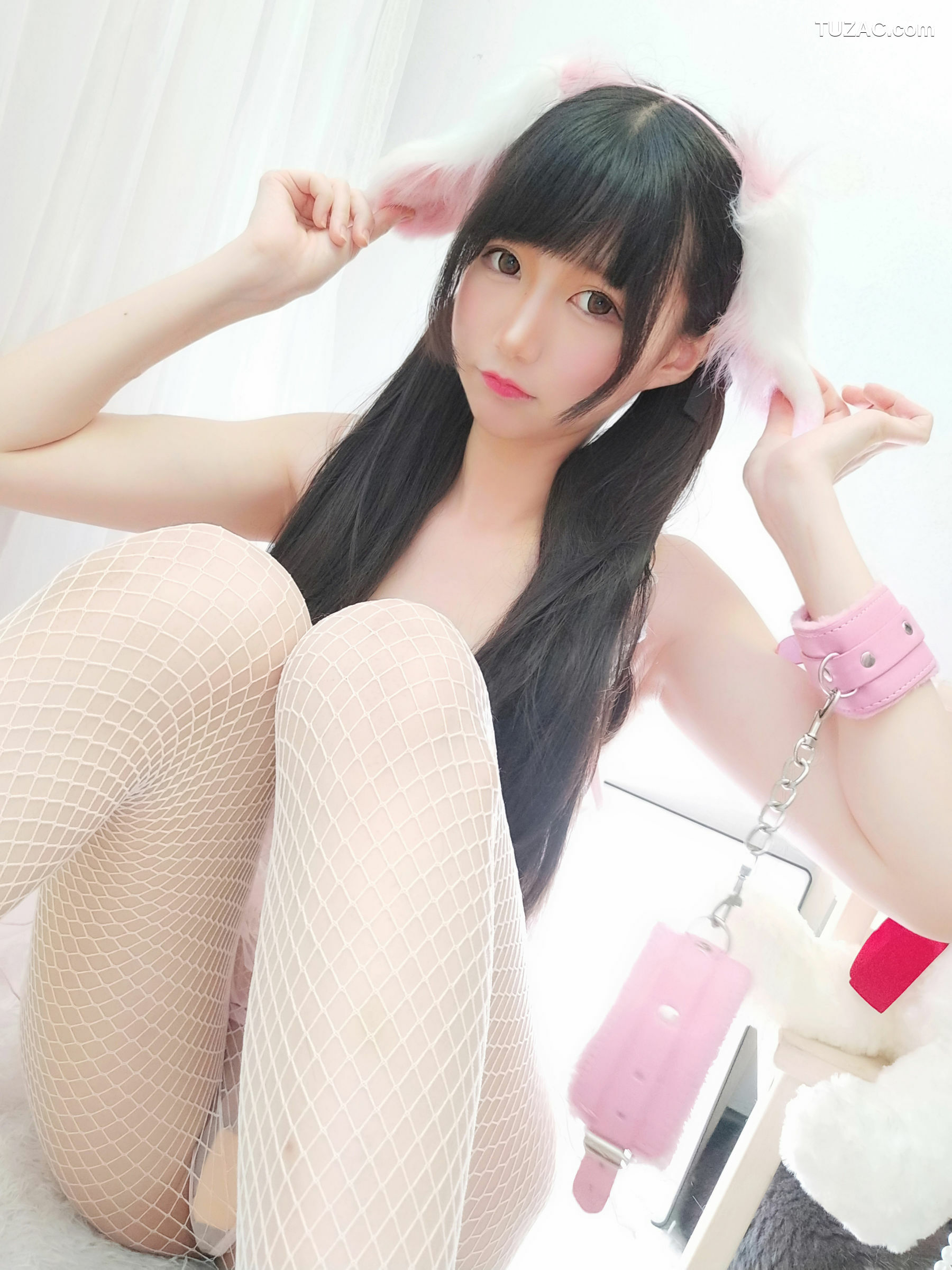 网络美女_ NAGISA魔物喵 - ピンクのレースのうさぎ[32P]