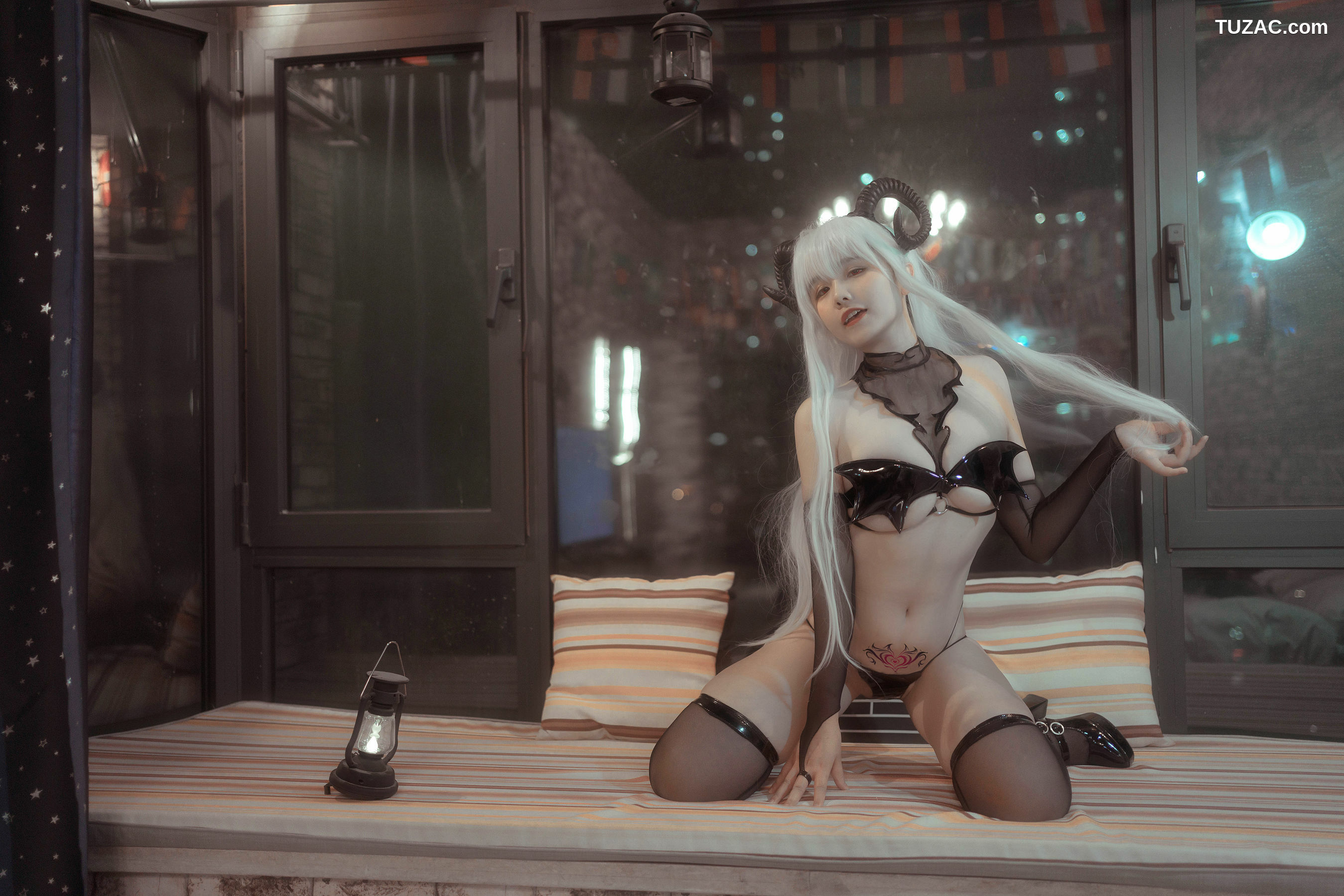 网络美女_ 七月喵子 - 妈妈子 魅魔 写真套图[37P]