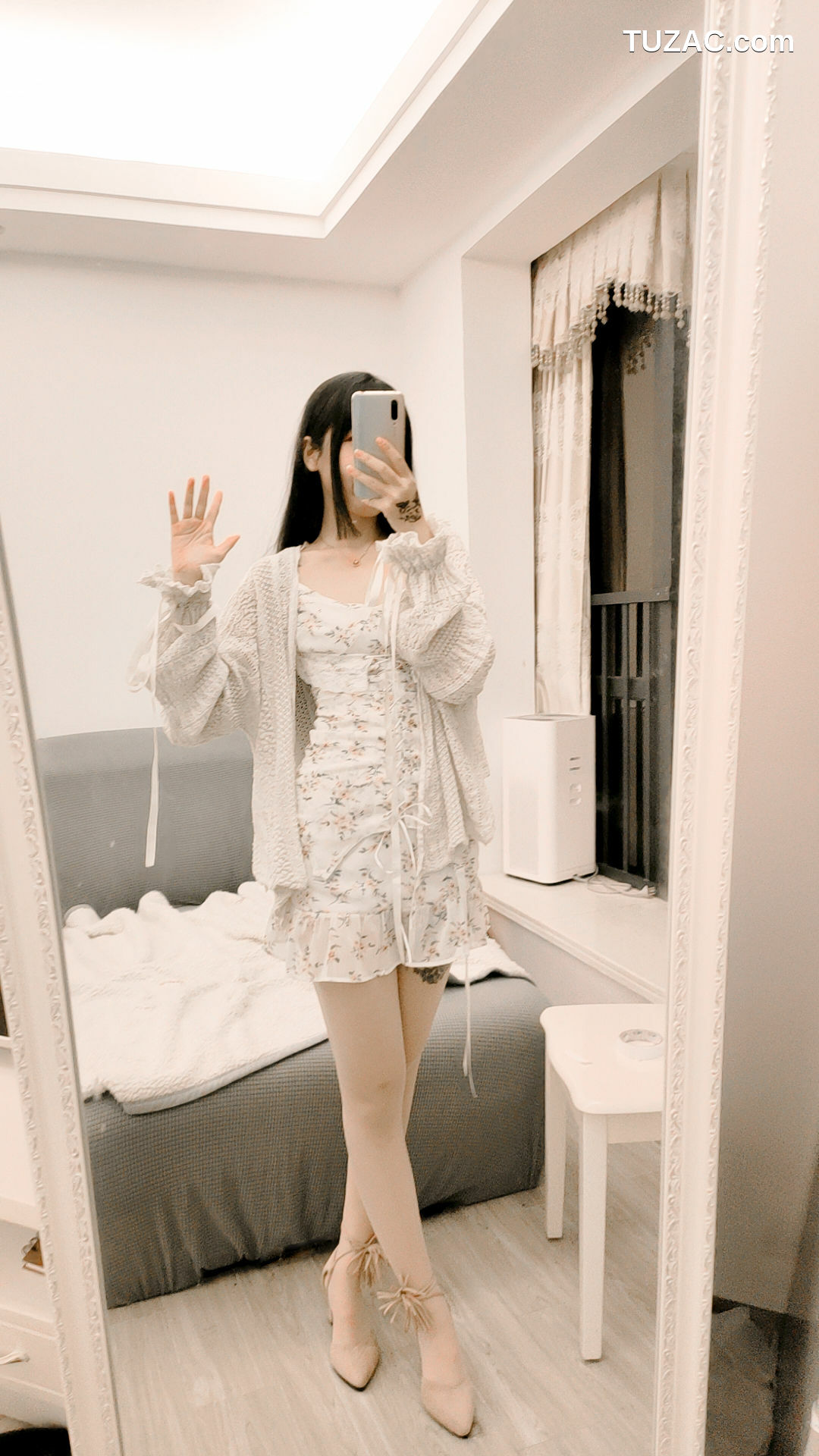 网络美女_ 不呆猫 - 温柔风连衣裙[15P]