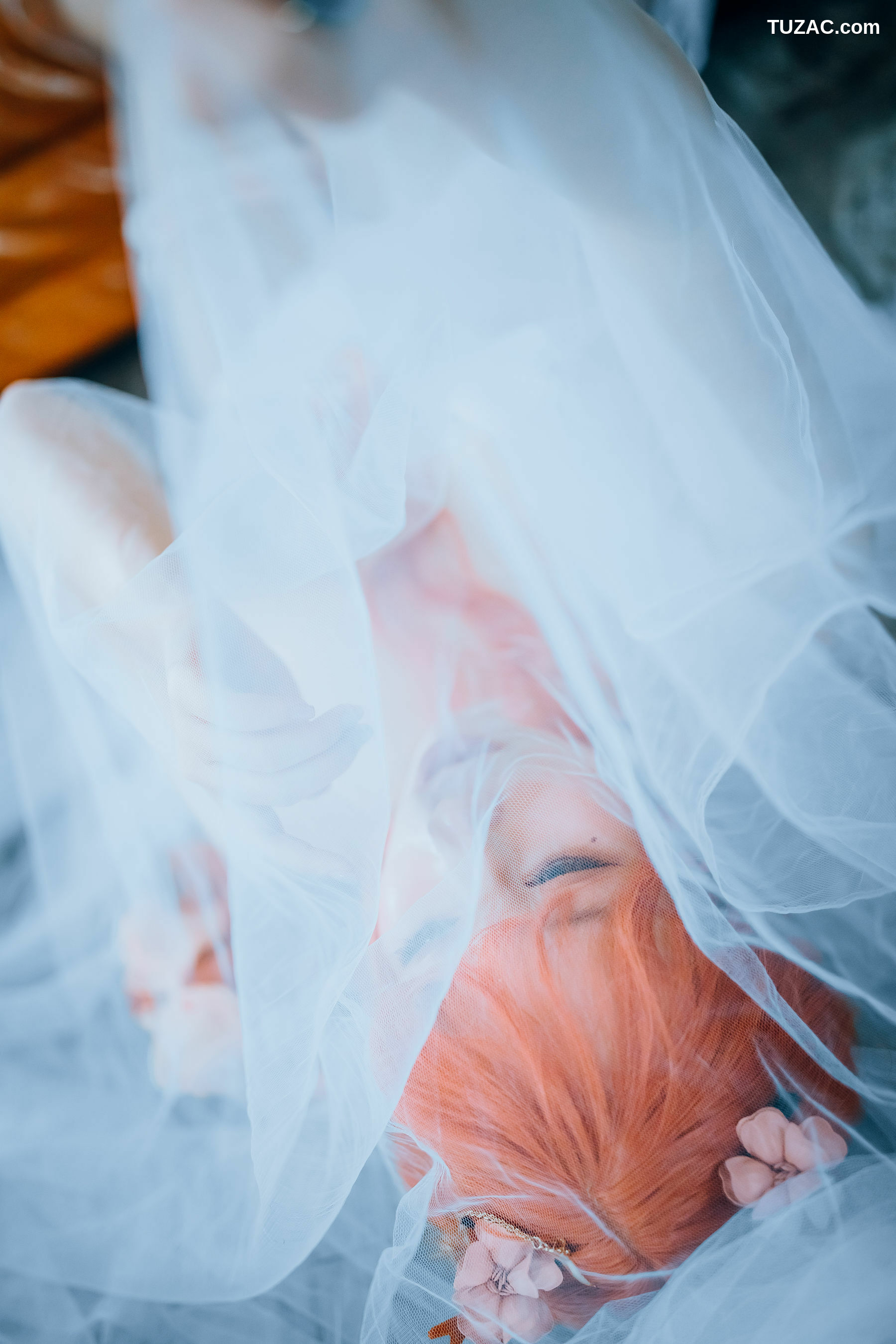 网络美女_ 从从从从鸾 《法式内衣》 写真集[33P]