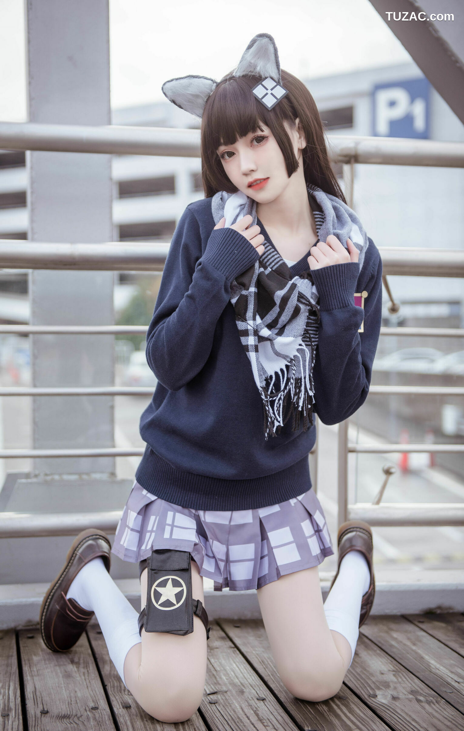 网络美女_ 你的负卿 《95制服》 写真集[15P]