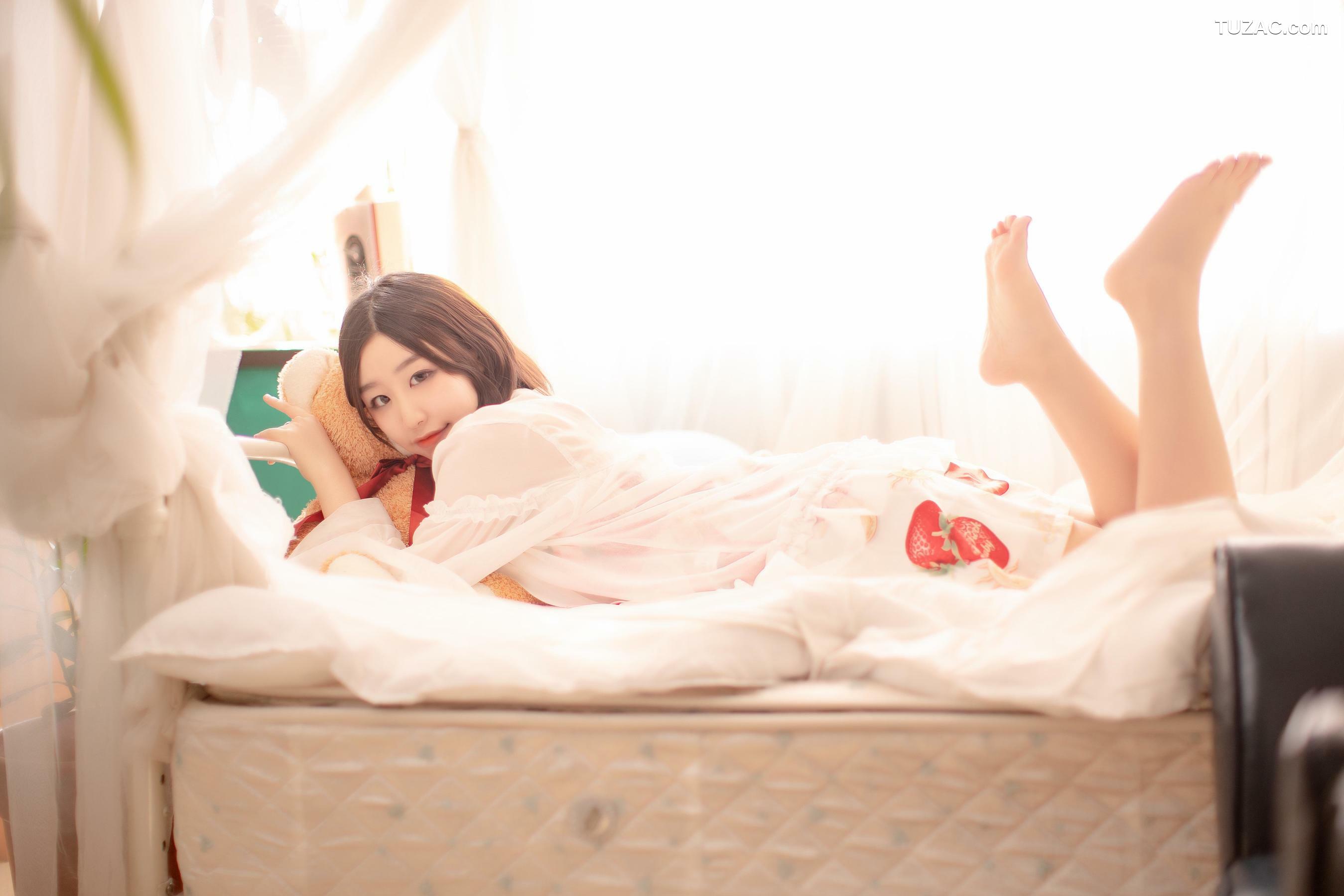 网络美女_ 动漫博主穆零Mu0 - 小草莓 写真套图[26P]