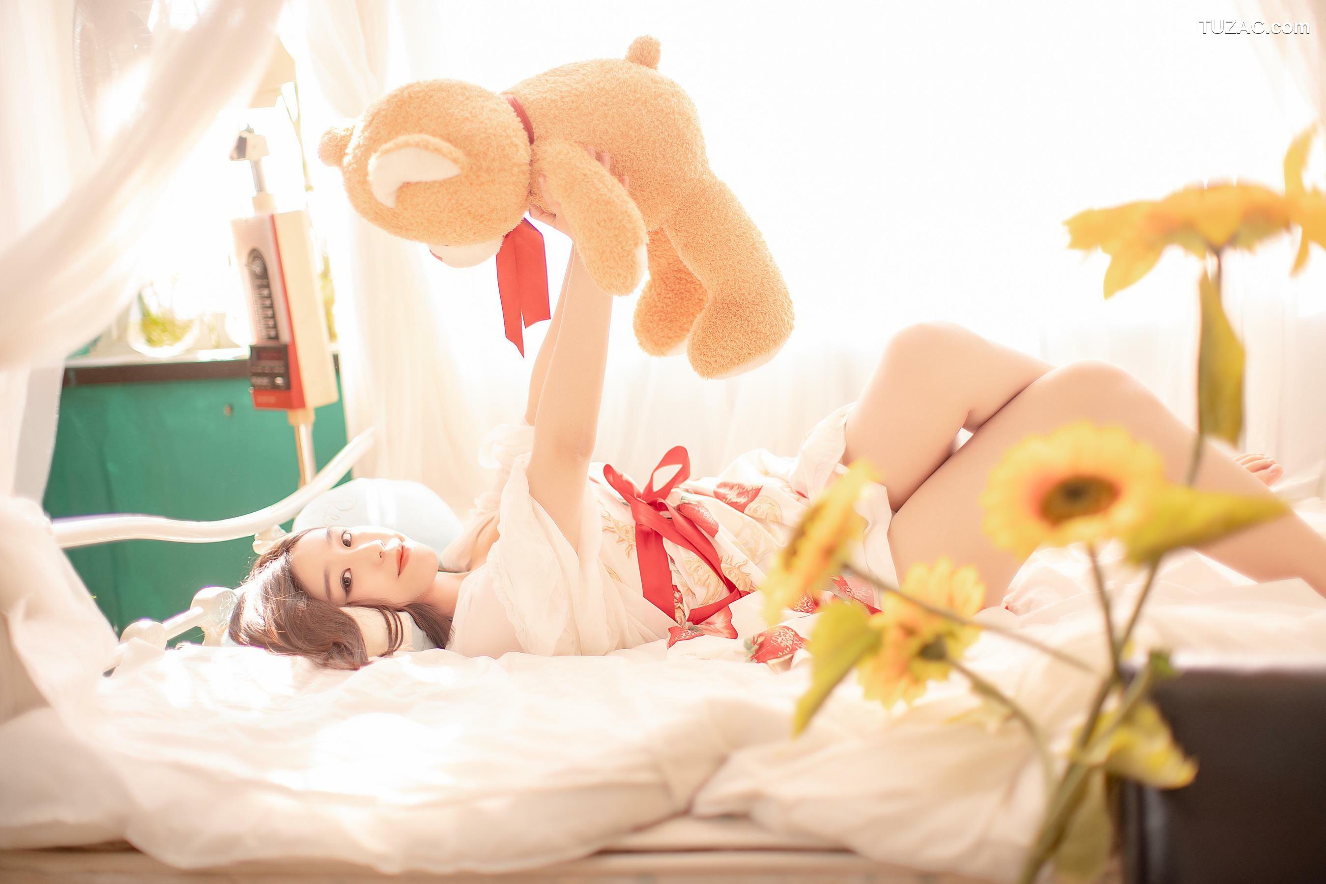 网络美女_ 动漫博主穆零Mu0 - 小草莓 写真套图[26P]