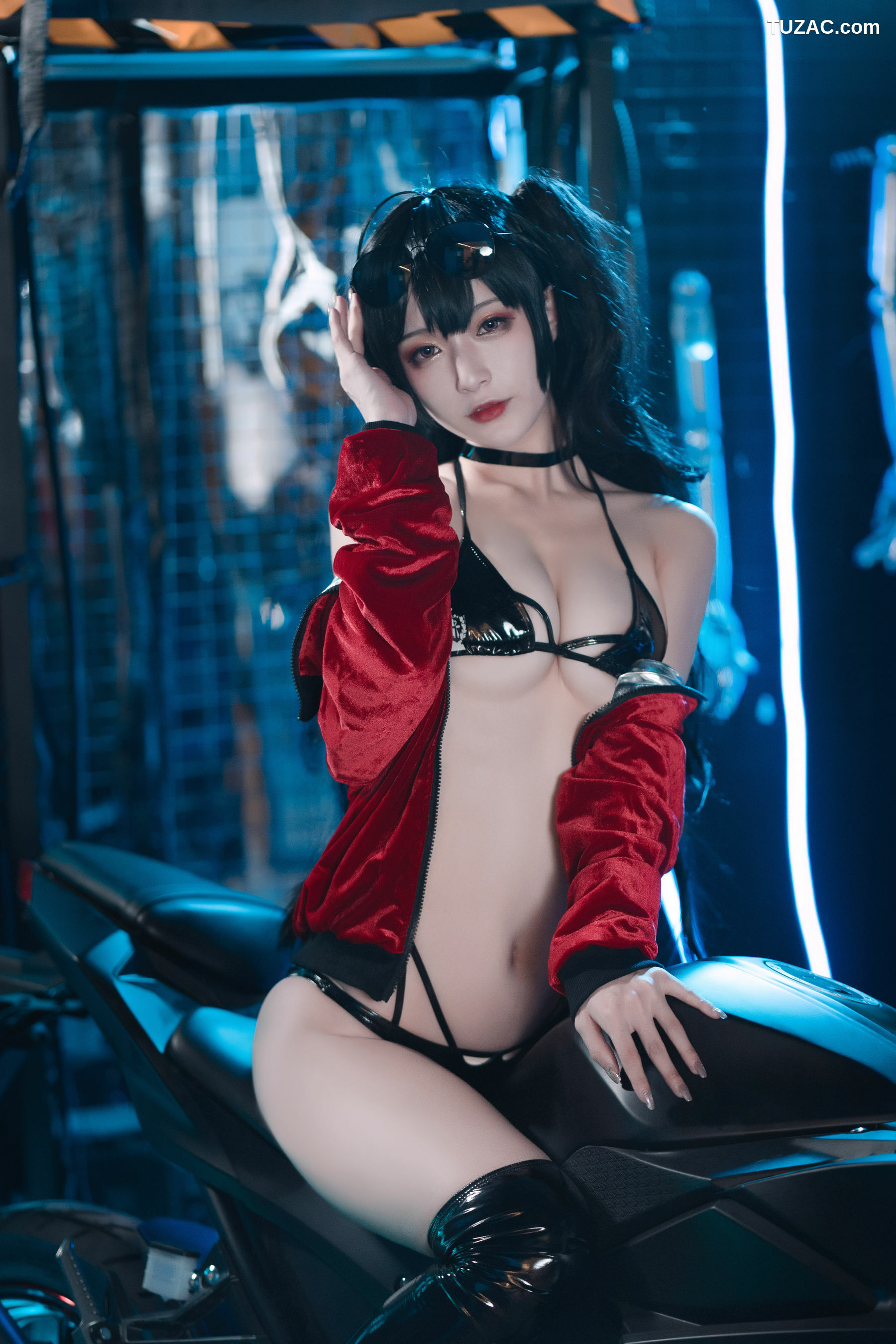 网络美女_ 动漫博主铁板烧鬼舞w - 大凤机车[30P]