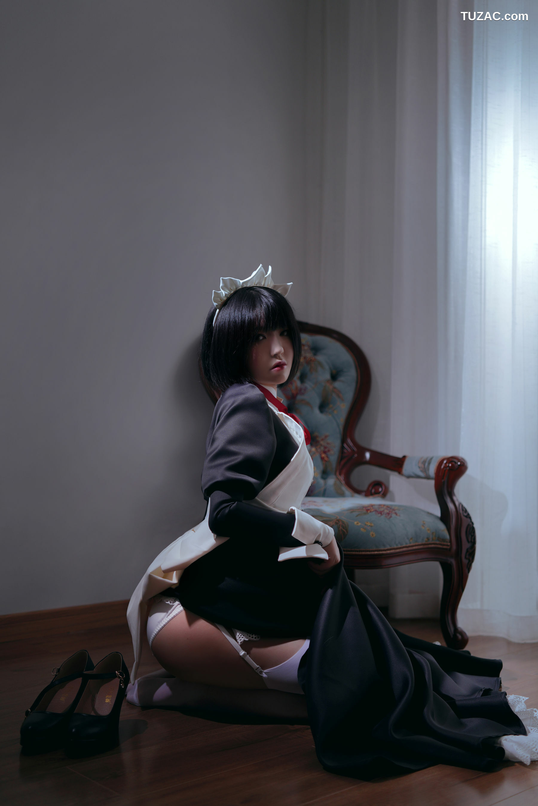 网络美女_ 半半子 《 嫌パン メイド》 写真集[52P]