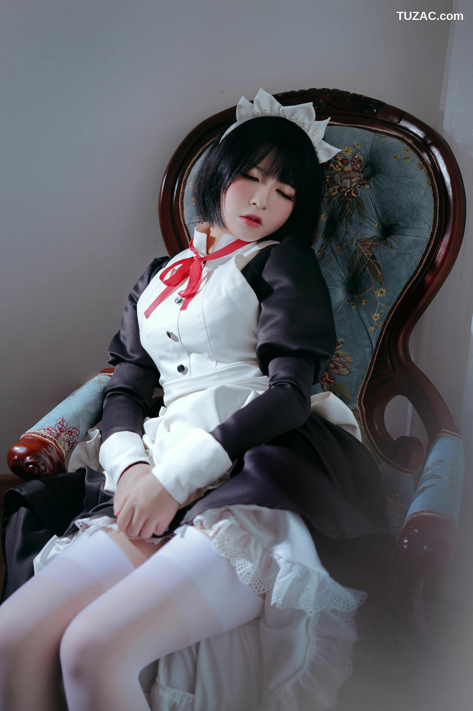 网络美女_ 半半子 《 嫌パン メイド》 写真集[52P]