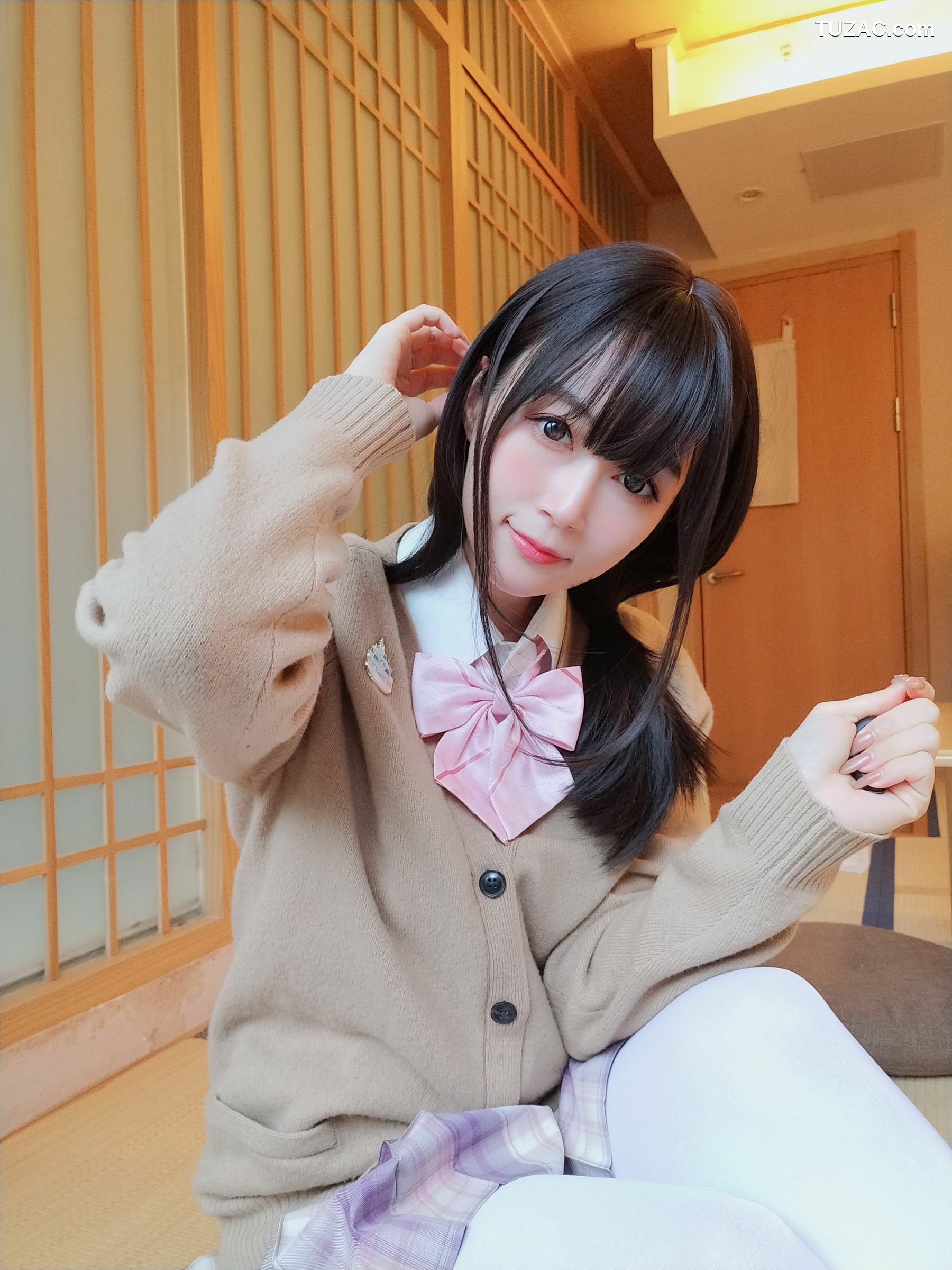 网络美女_ 小姐姐白银 - 女场浴池(下)[59P]