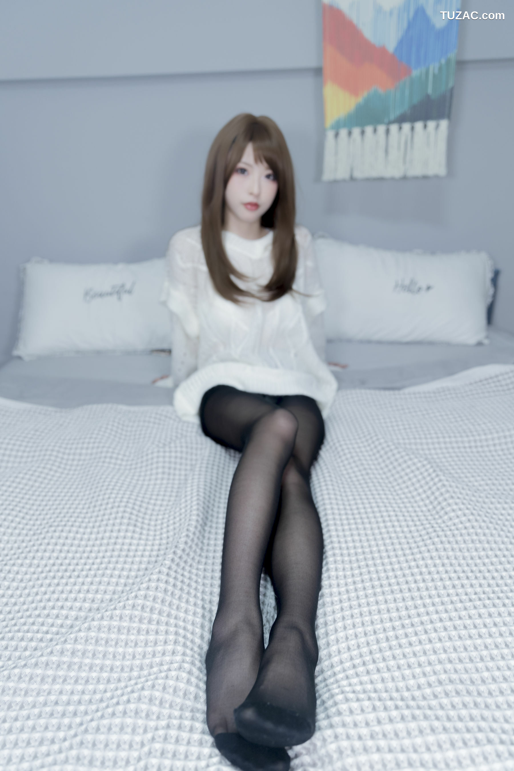 网络美女_ 尤物清水由乃 - 黑丝毛衣[42P]