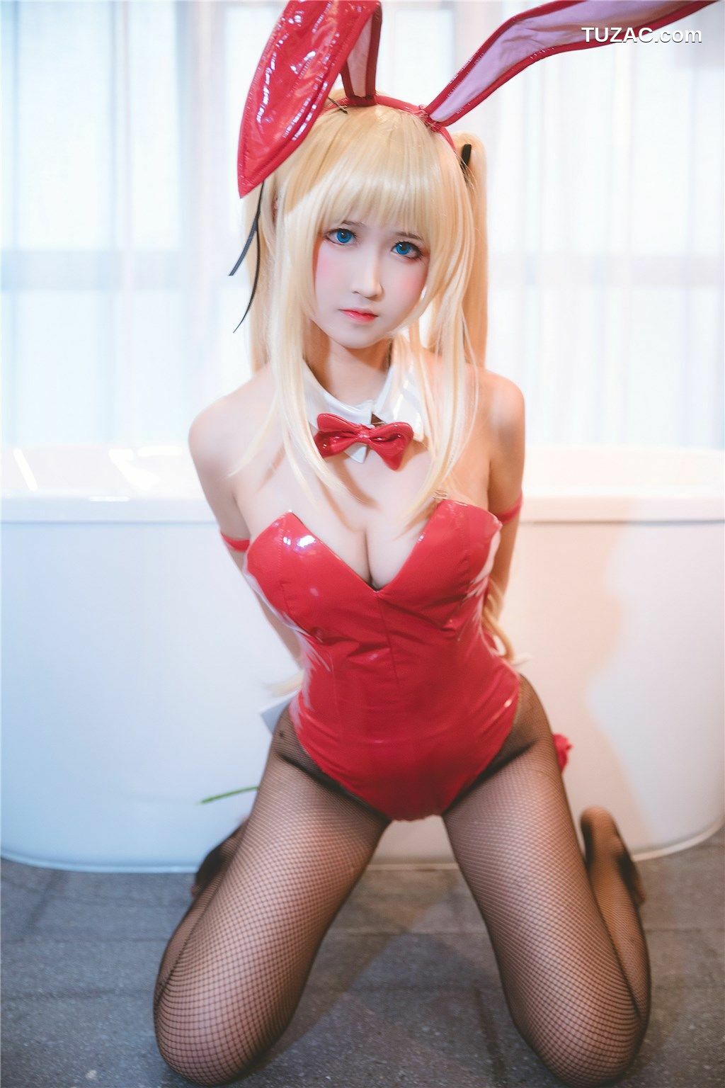 网络美女_ 微博妹子三度_69 - 黑丝兔女郎[40P]