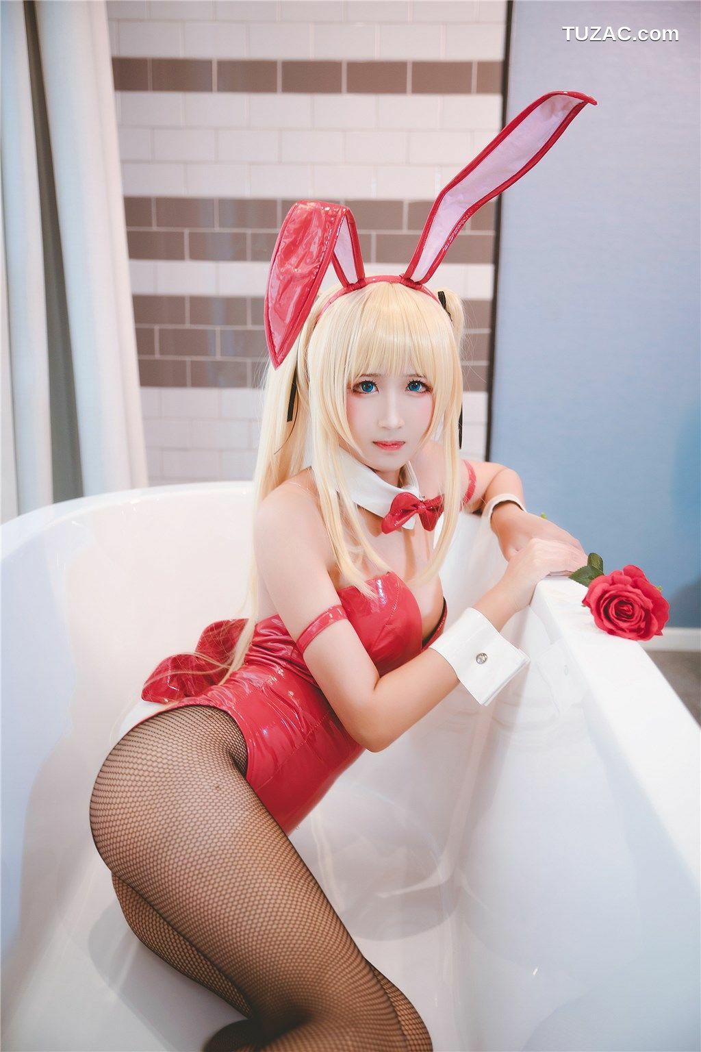 网络美女_ 微博妹子三度_69 - 黑丝兔女郎[40P]