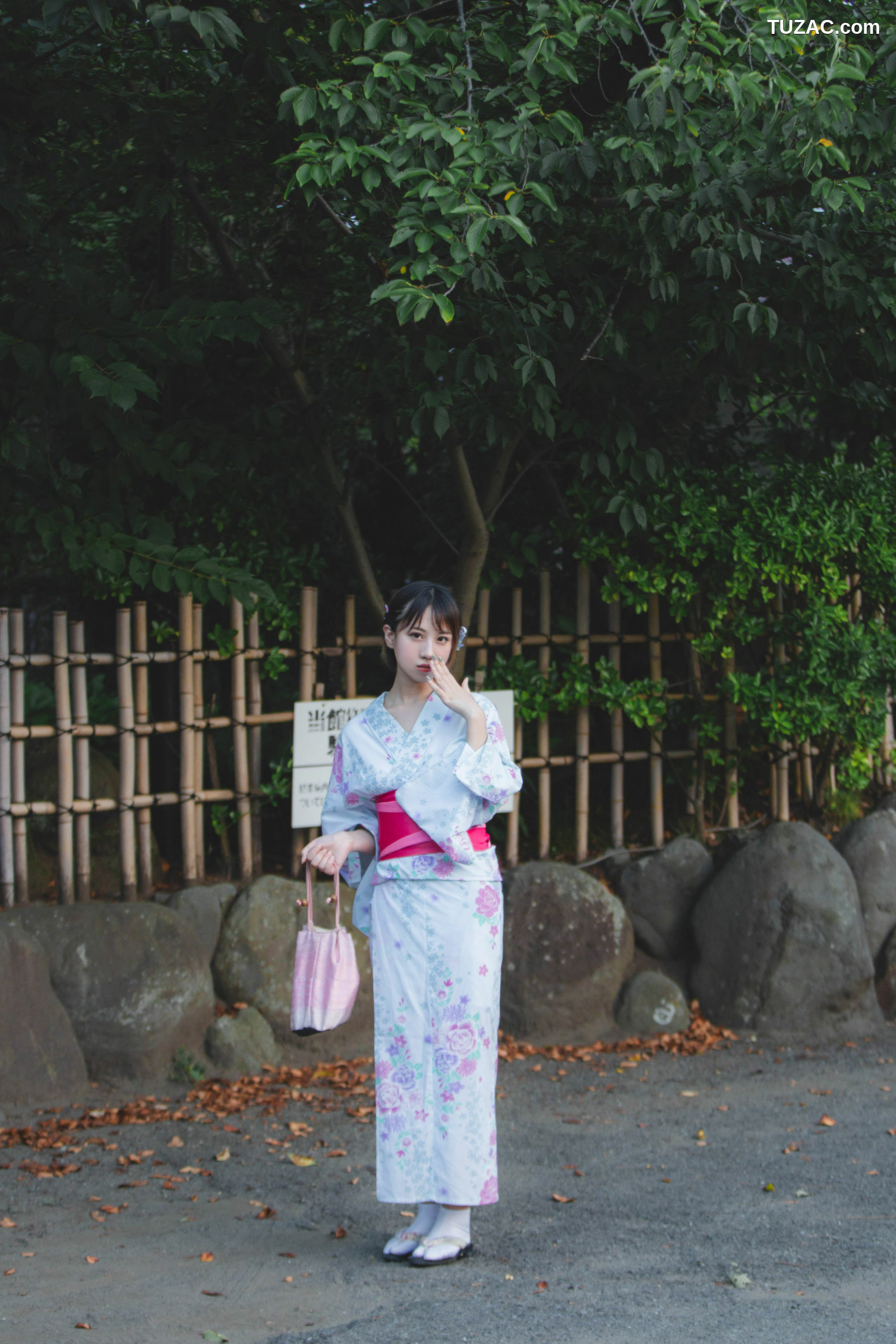 网络美女_ 念雪ww - 六月间事 写真套图[100P]