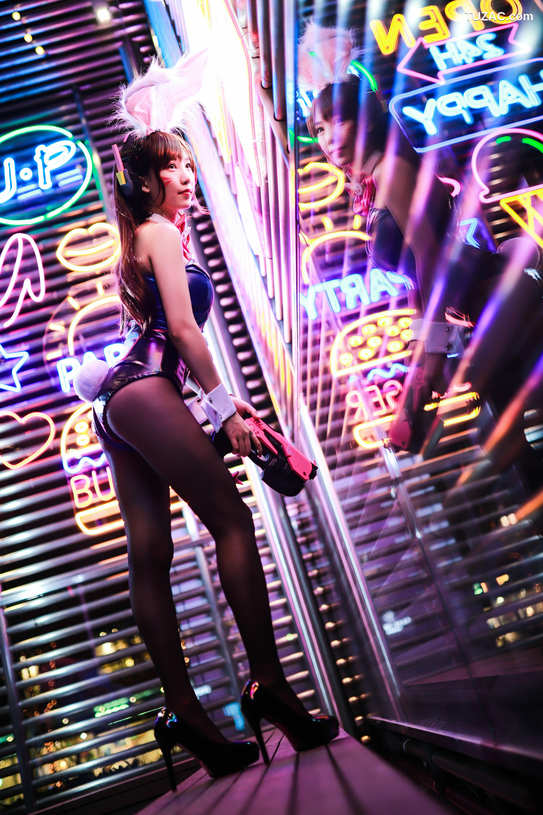 网络美女_ 抖娘-利世 - DVA[30P]