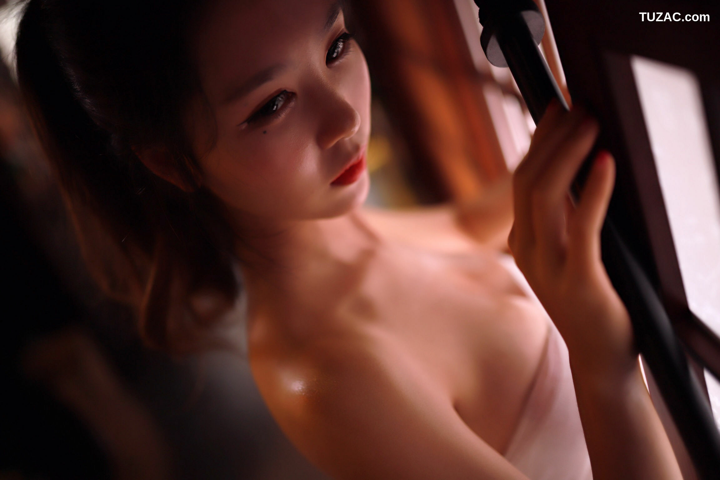 网络美女_ 抖娘-利世 - 木刃 写真套图[40P]