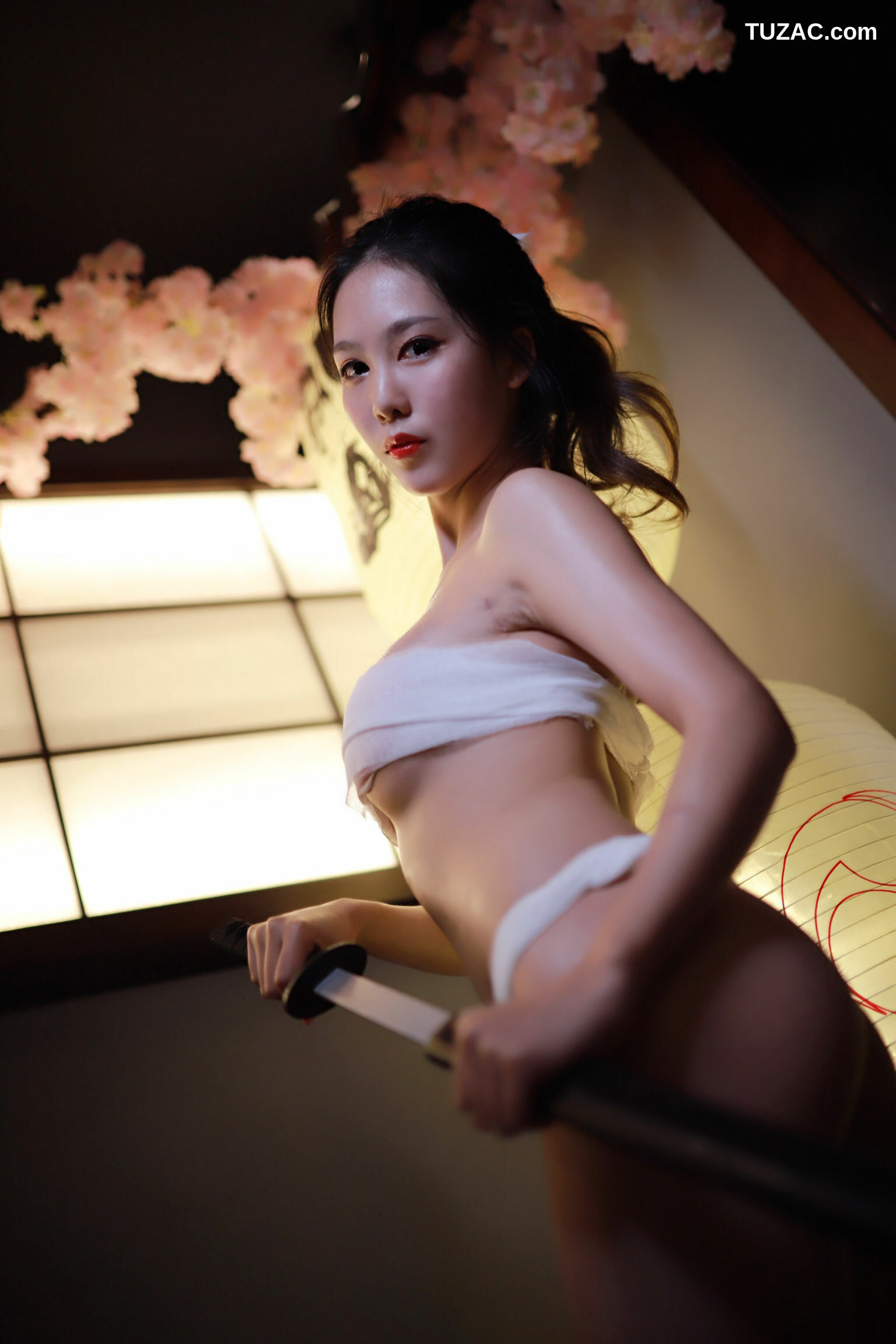 网络美女_ 抖娘-利世 - 木刃 写真套图[40P]