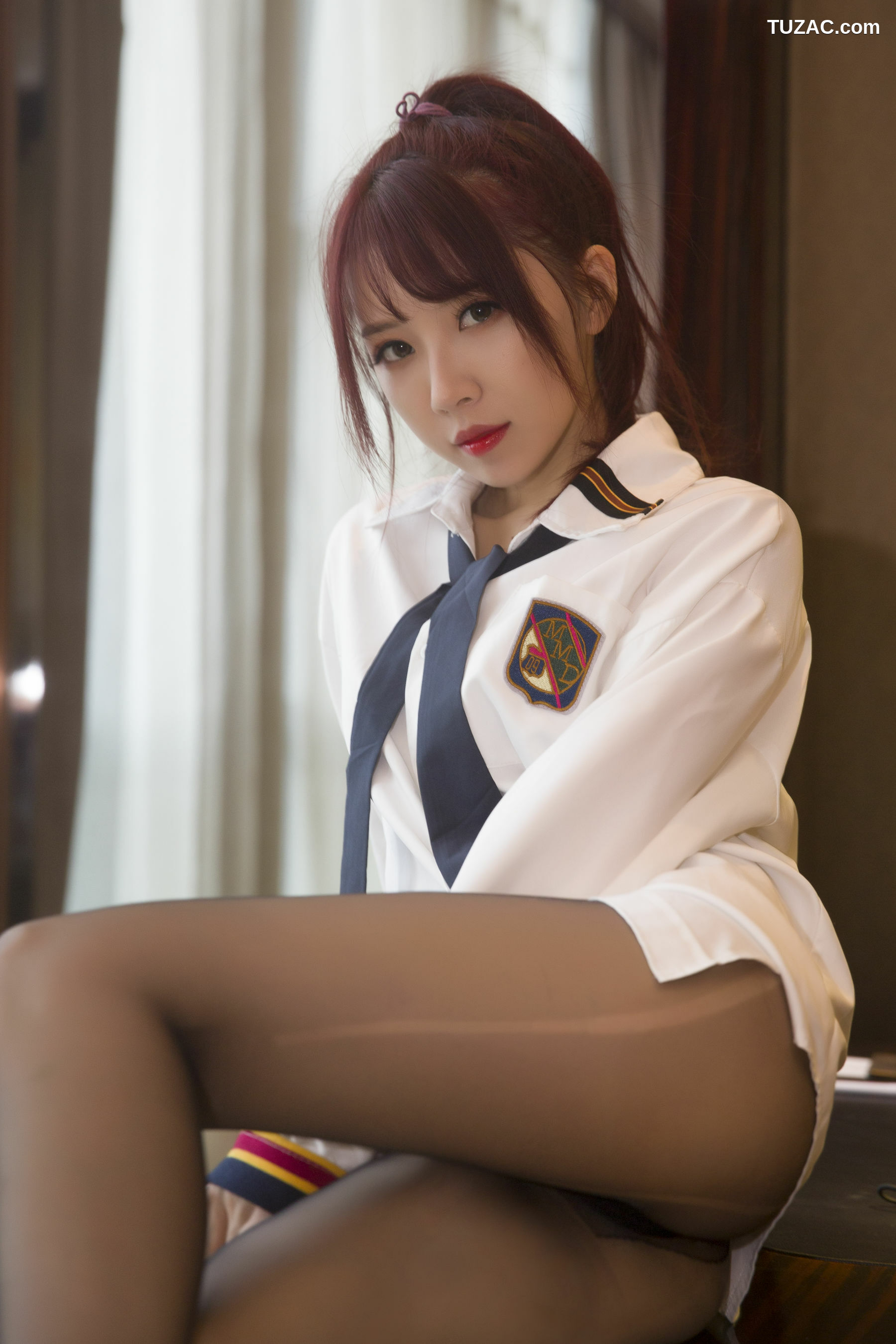 网络美女_ 斗鱼主播小女巫露娜 - 白衬衣[28P]