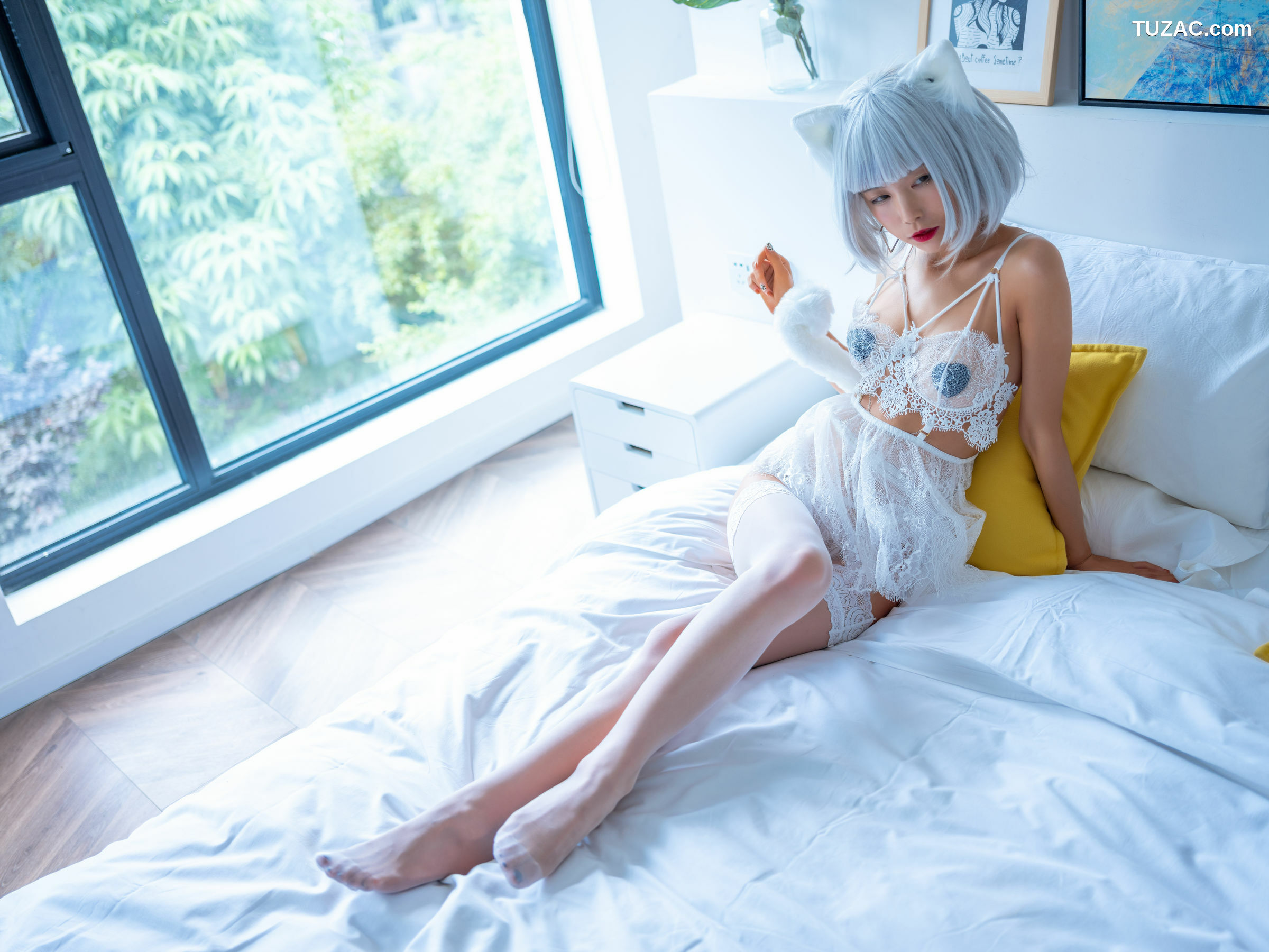 网络美女_ 水淼aqua 《白猫》 写真集[52P]