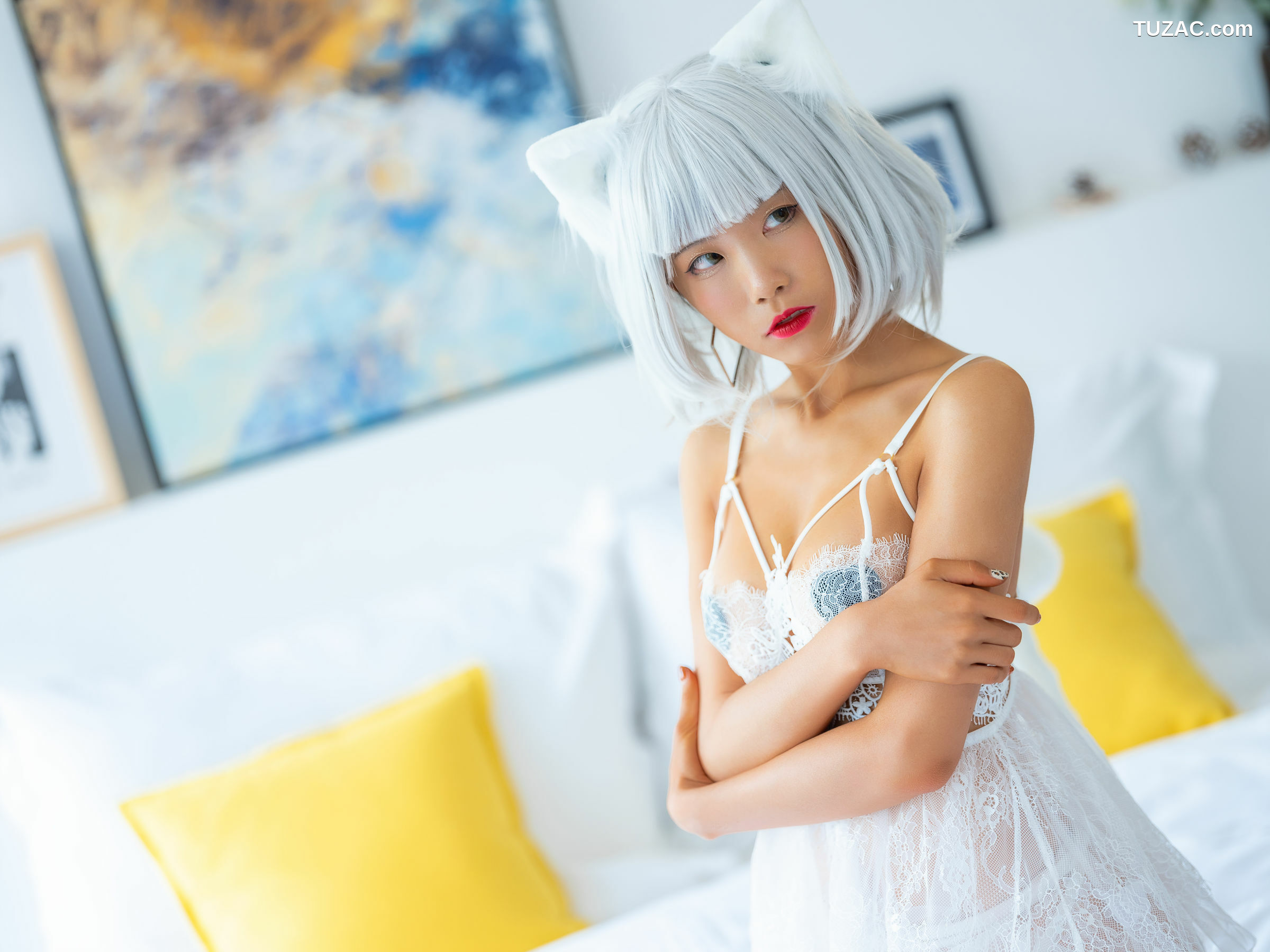 网络美女_ 水淼aqua 《白猫》 写真集[52P]