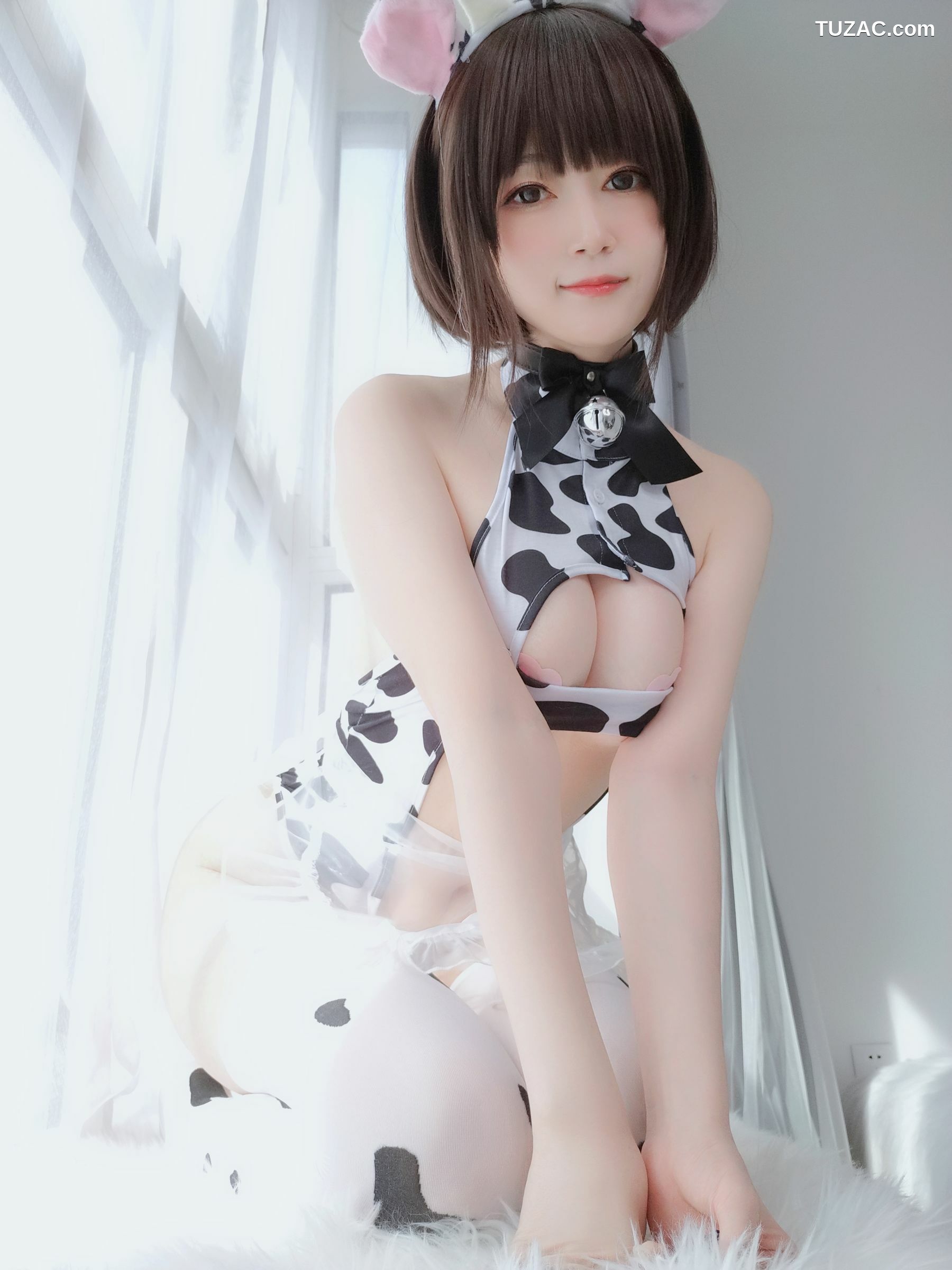 网络美女_ 白银 - 可爱奶牛[90P]