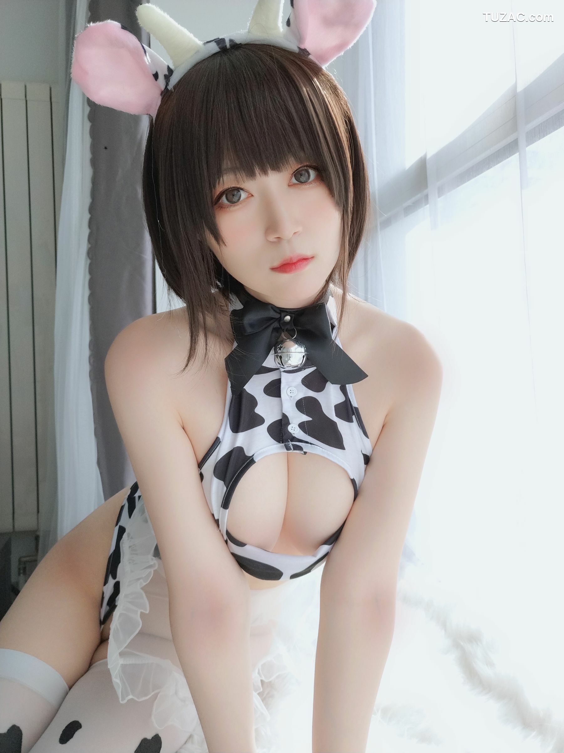 网络美女_ 白银 - 可爱奶牛[90P]