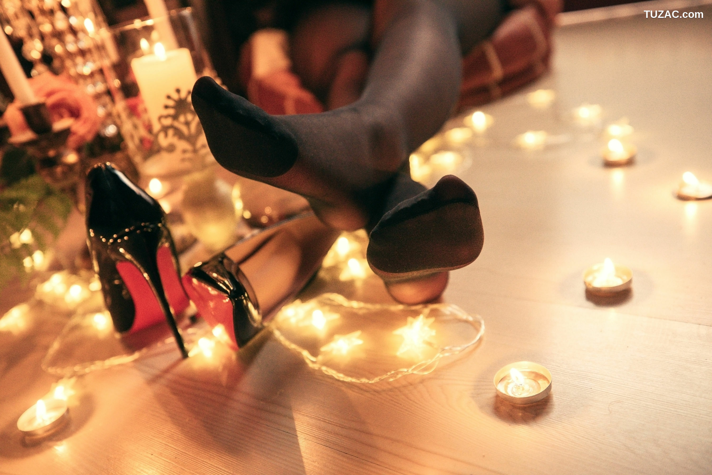 网络美女_ 神楽板真冬 - 光の囁き-光の修女[150P]