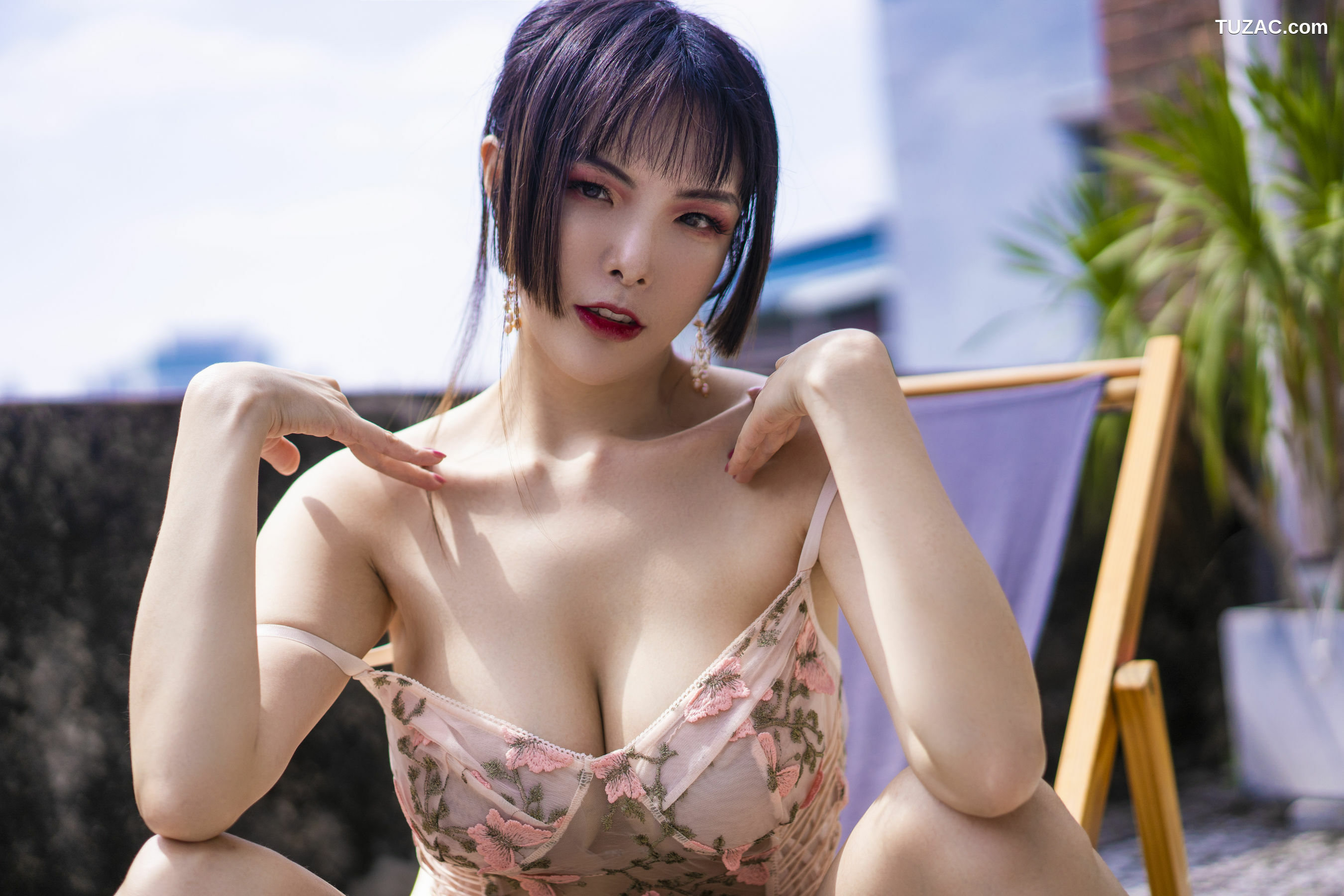 网络美女_ 秋和柯基(夏小秋秋秋) - 天台 写真套图[56P]