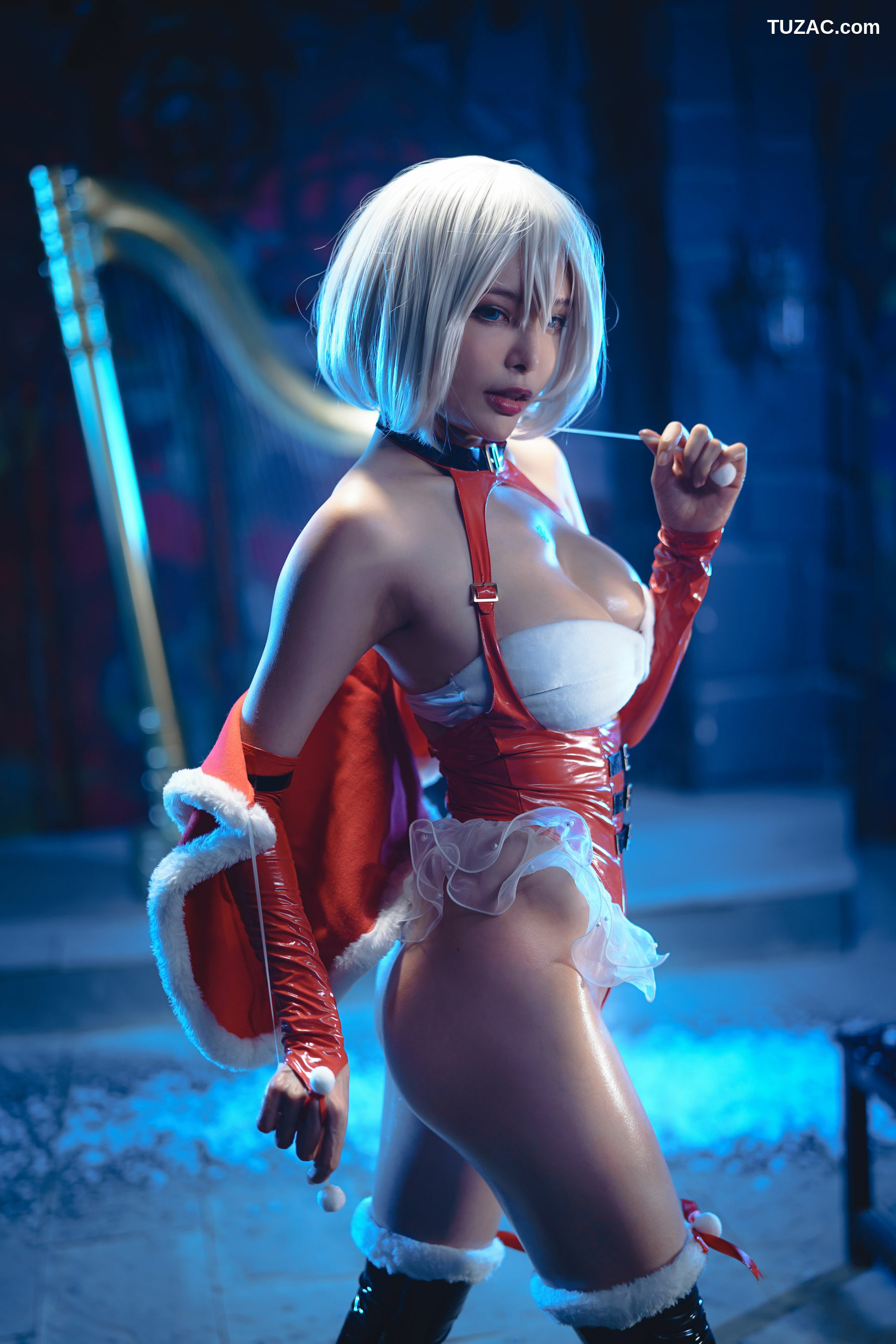 网络美女_ 秋和柯基(夏小秋秋秋) - 暗黑圣诞童话[38P]