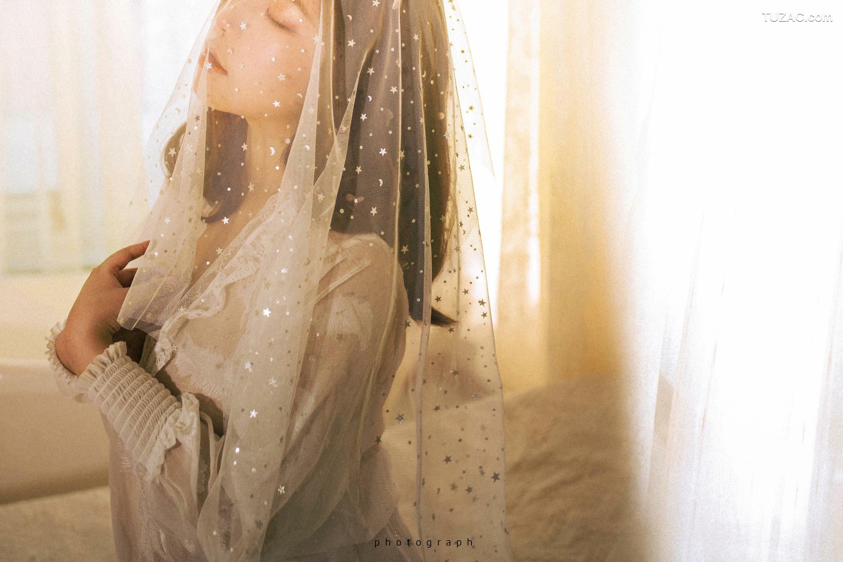 网络美女_ 穆零Mu0 - 白色 [11P]