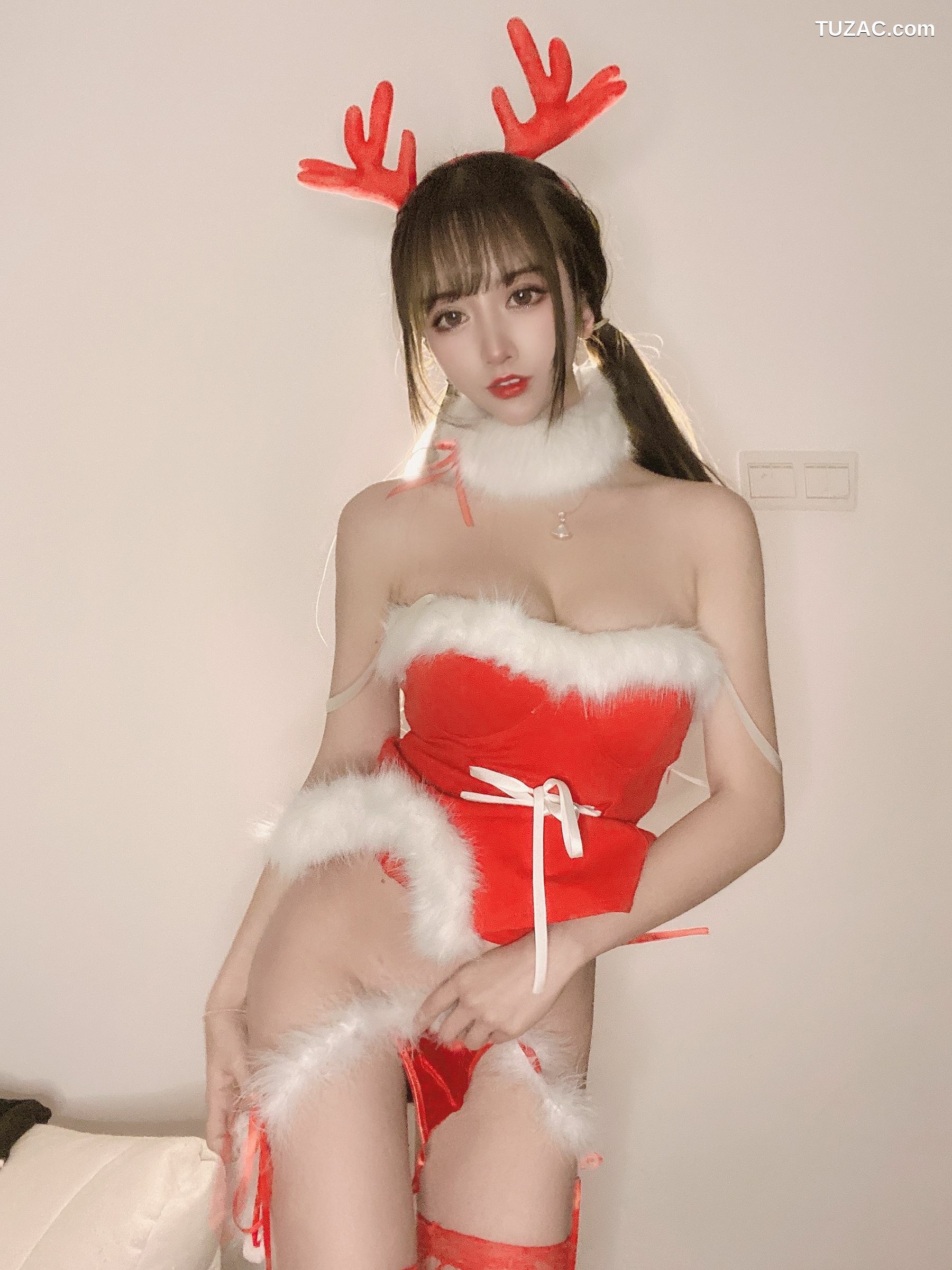 网络美女_ 米线线sama - 圣诞特辑 写真套图[39P]