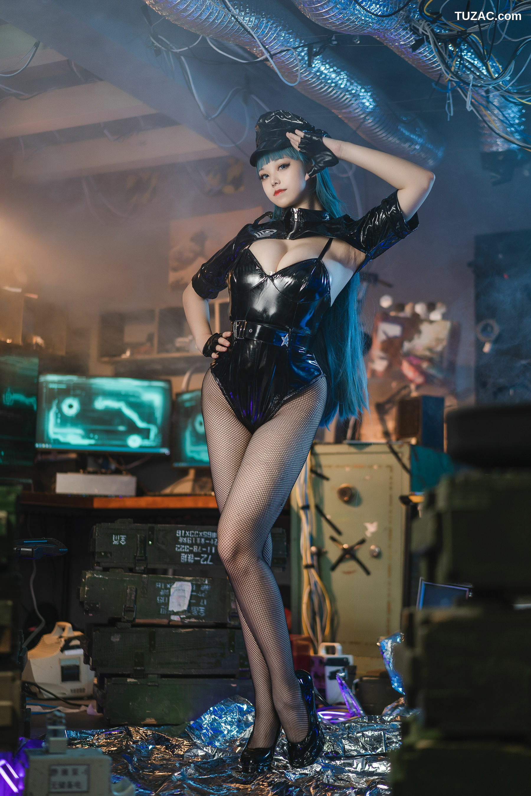 网络美女_ 萌系小姐姐蜜汁猫裘 - 女警2[51P]