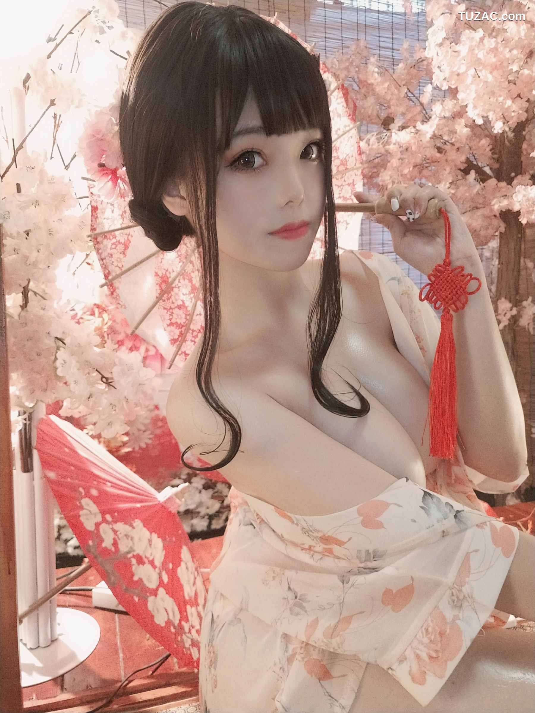 网络美女_ 萌系小姐姐蜜汁猫裘 - 浴娘[29P]