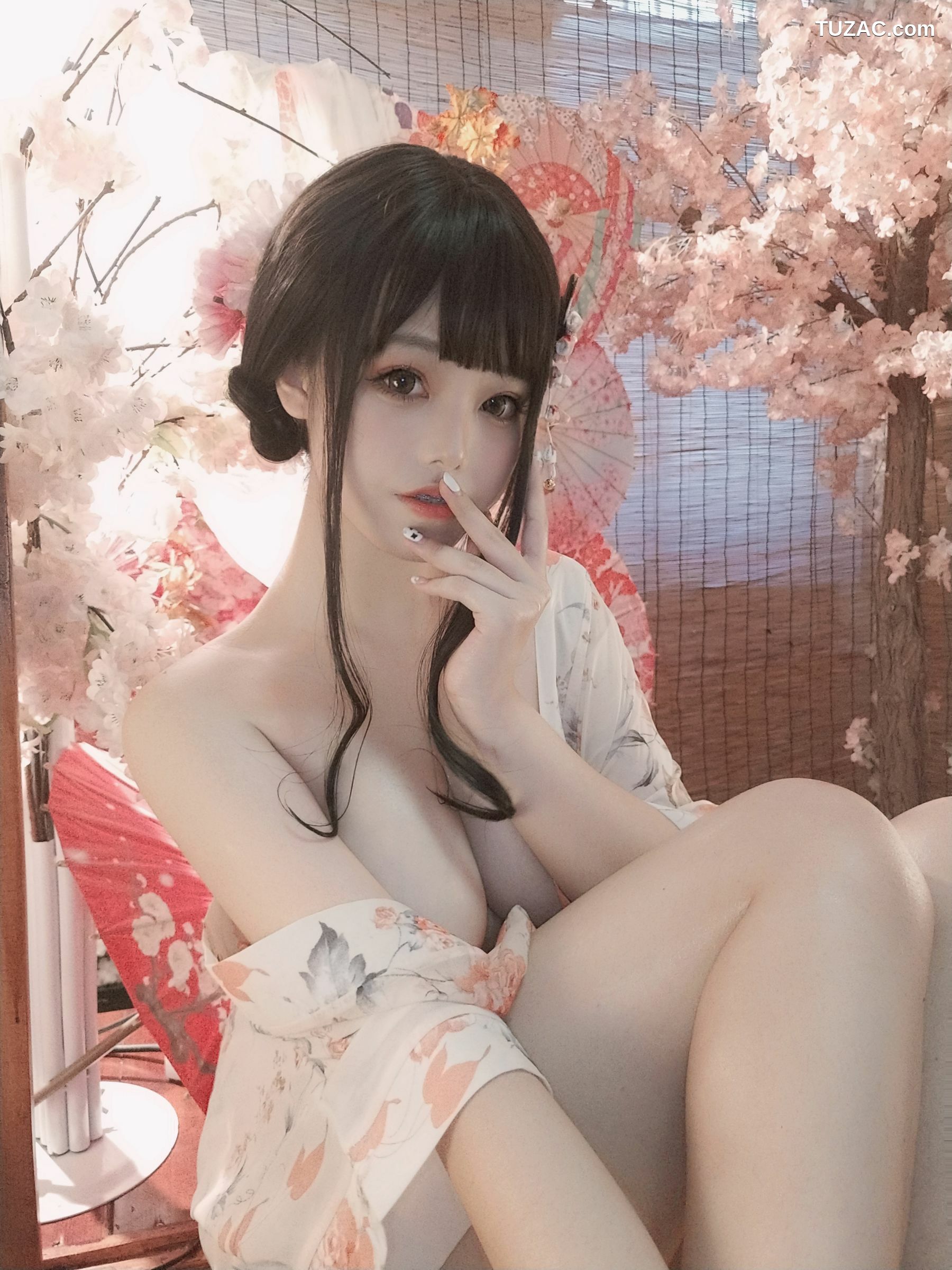 网络美女_ 萌系小姐姐蜜汁猫裘 - 浴娘[29P]
