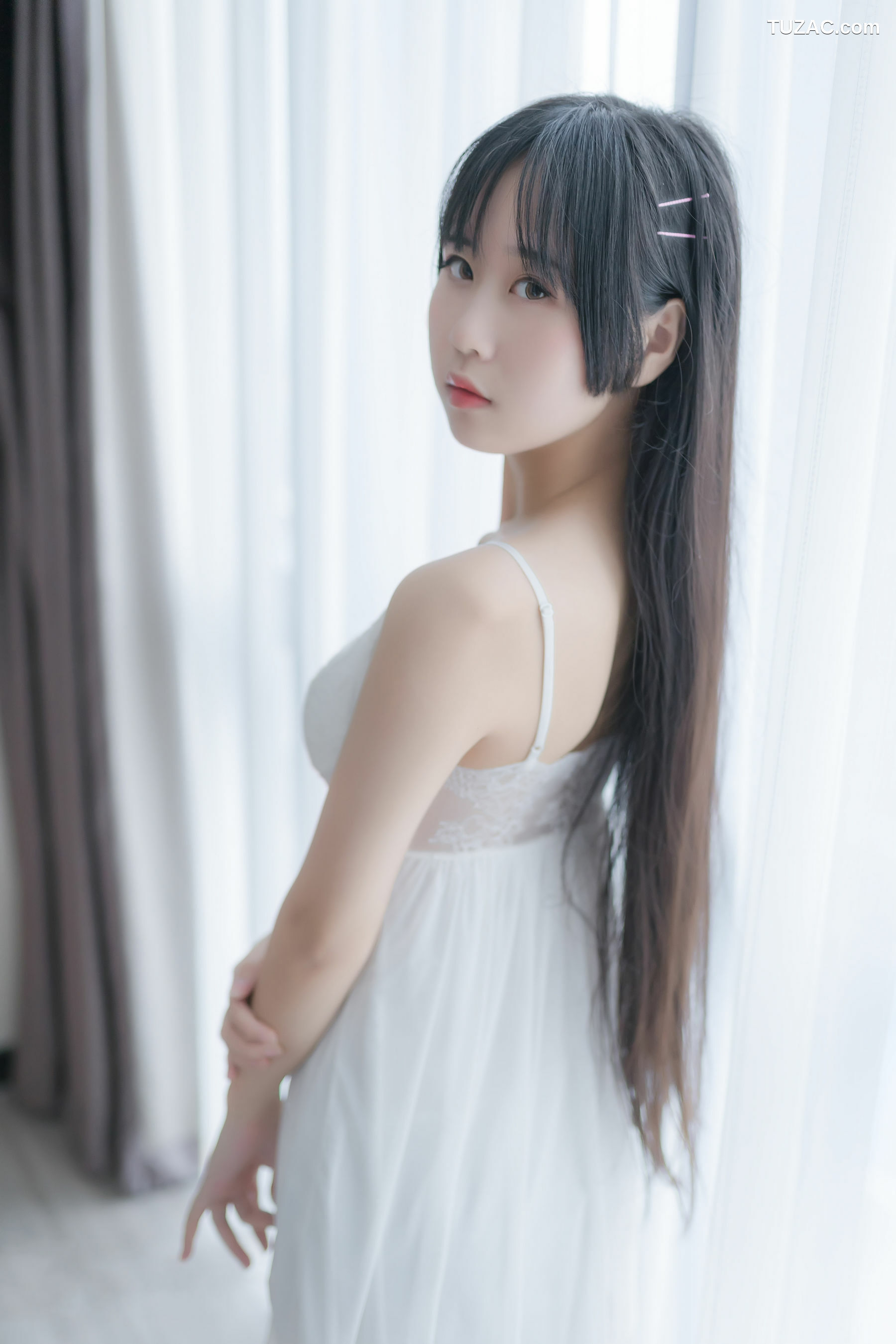 网络美女_ 萌芽儿o0 《白色私房》 写真集[44P]