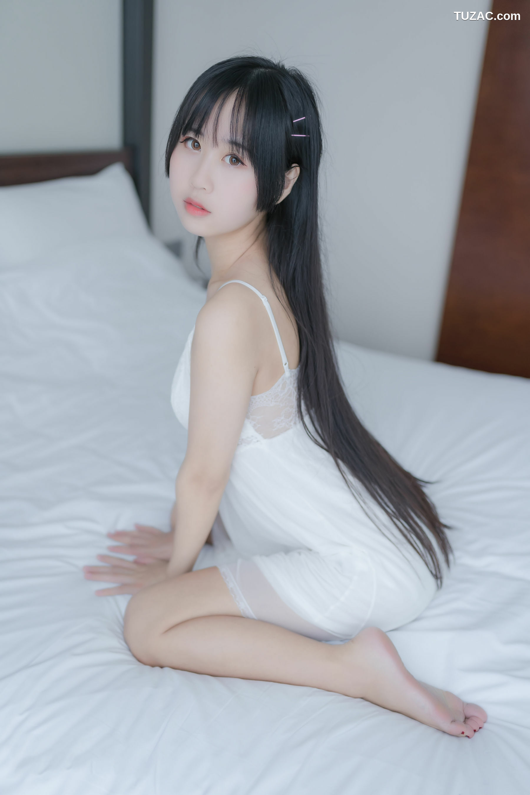 网络美女_ 萌芽儿o0 《白色私房》 写真集[44P]