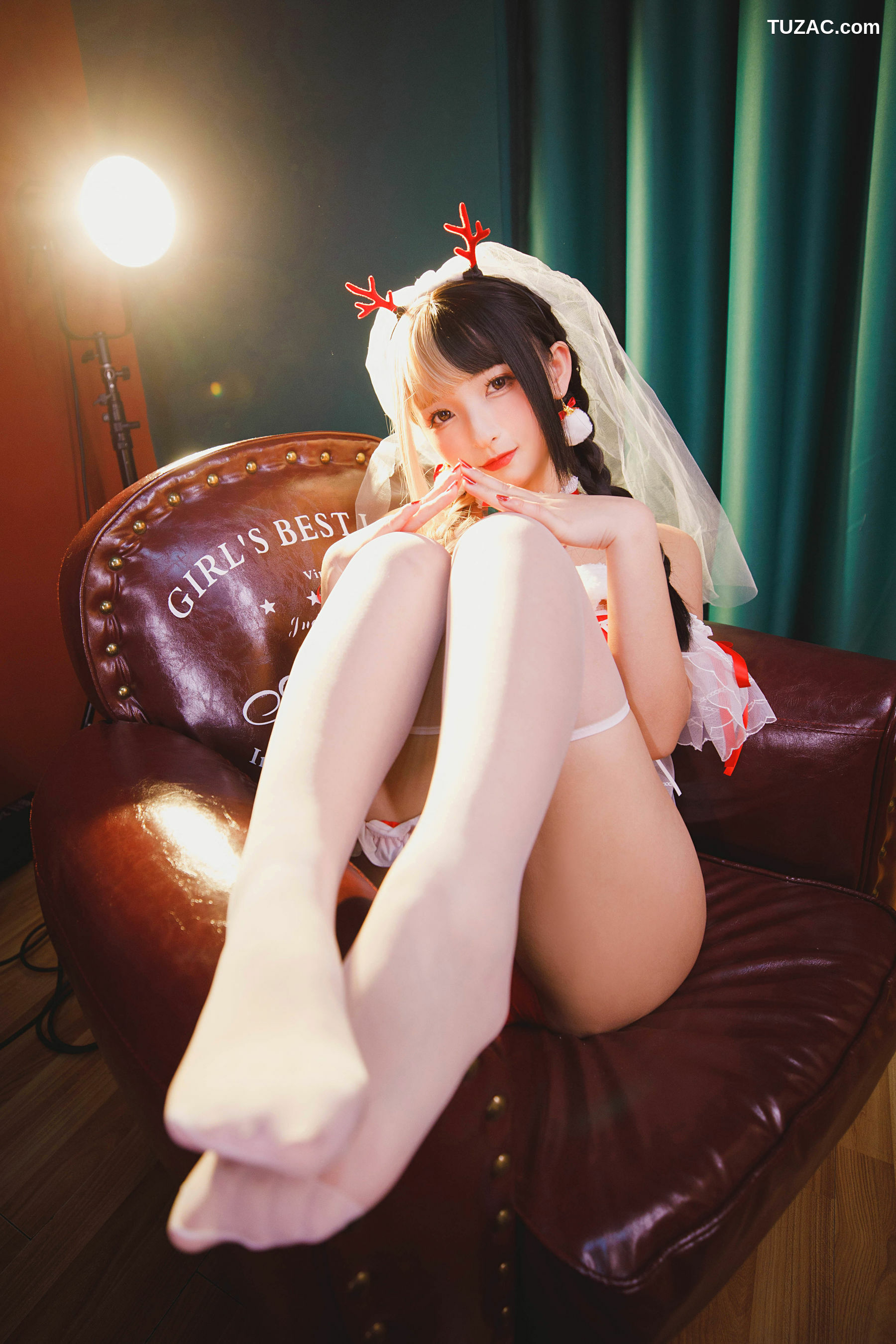 网络美女_ 萝莉神楽坂真冬 - 鹿の恩返し[150P]