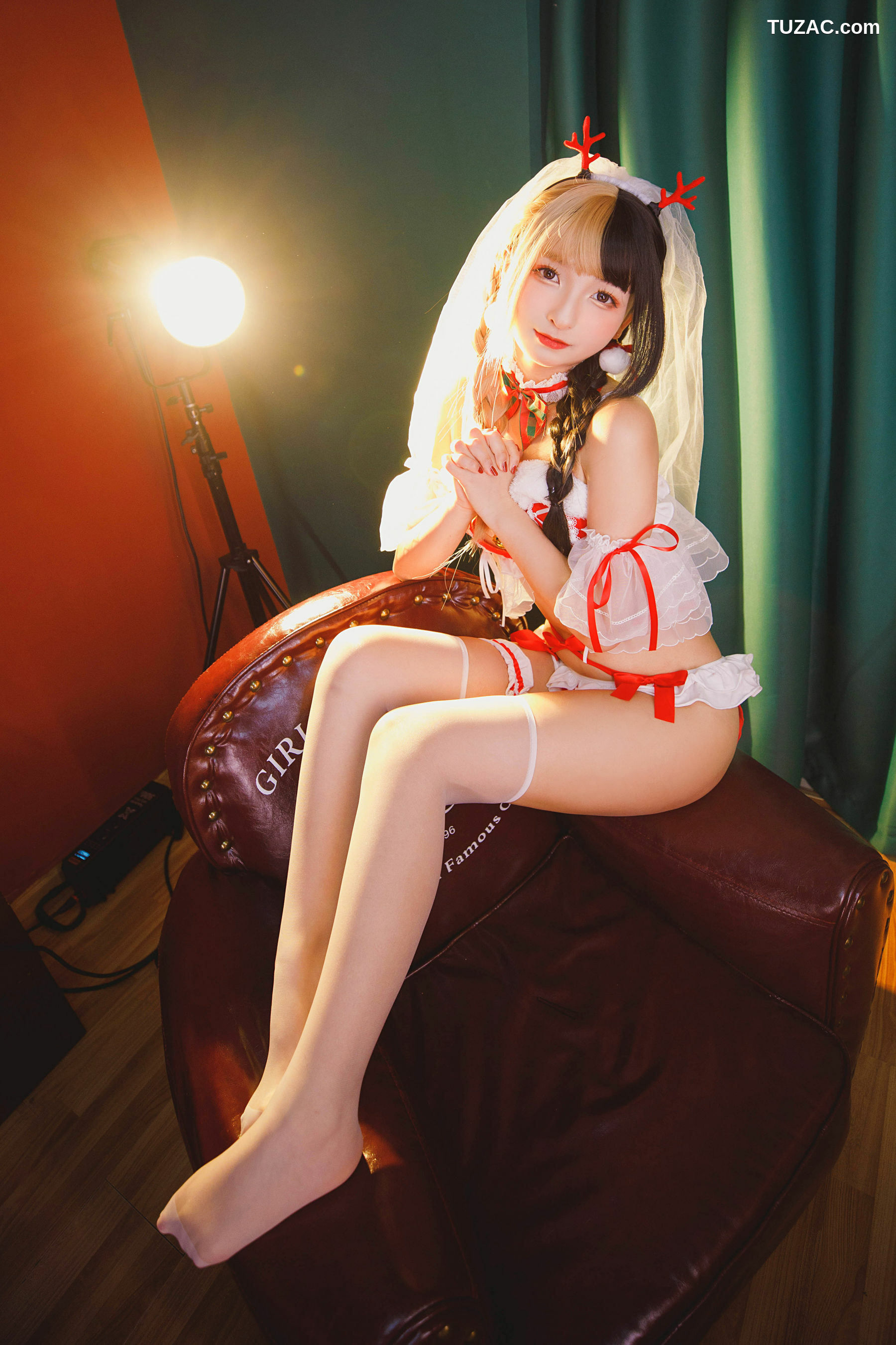网络美女_ 萝莉神楽坂真冬 - 鹿の恩返し[150P]