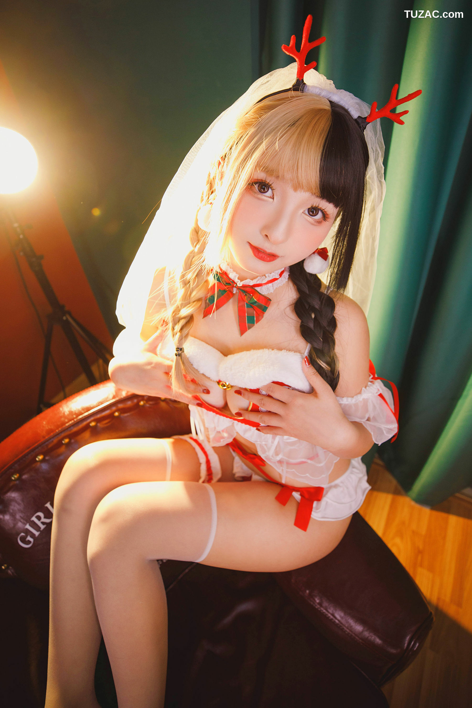 网络美女_ 萝莉神楽坂真冬 - 鹿の恩返し[150P]