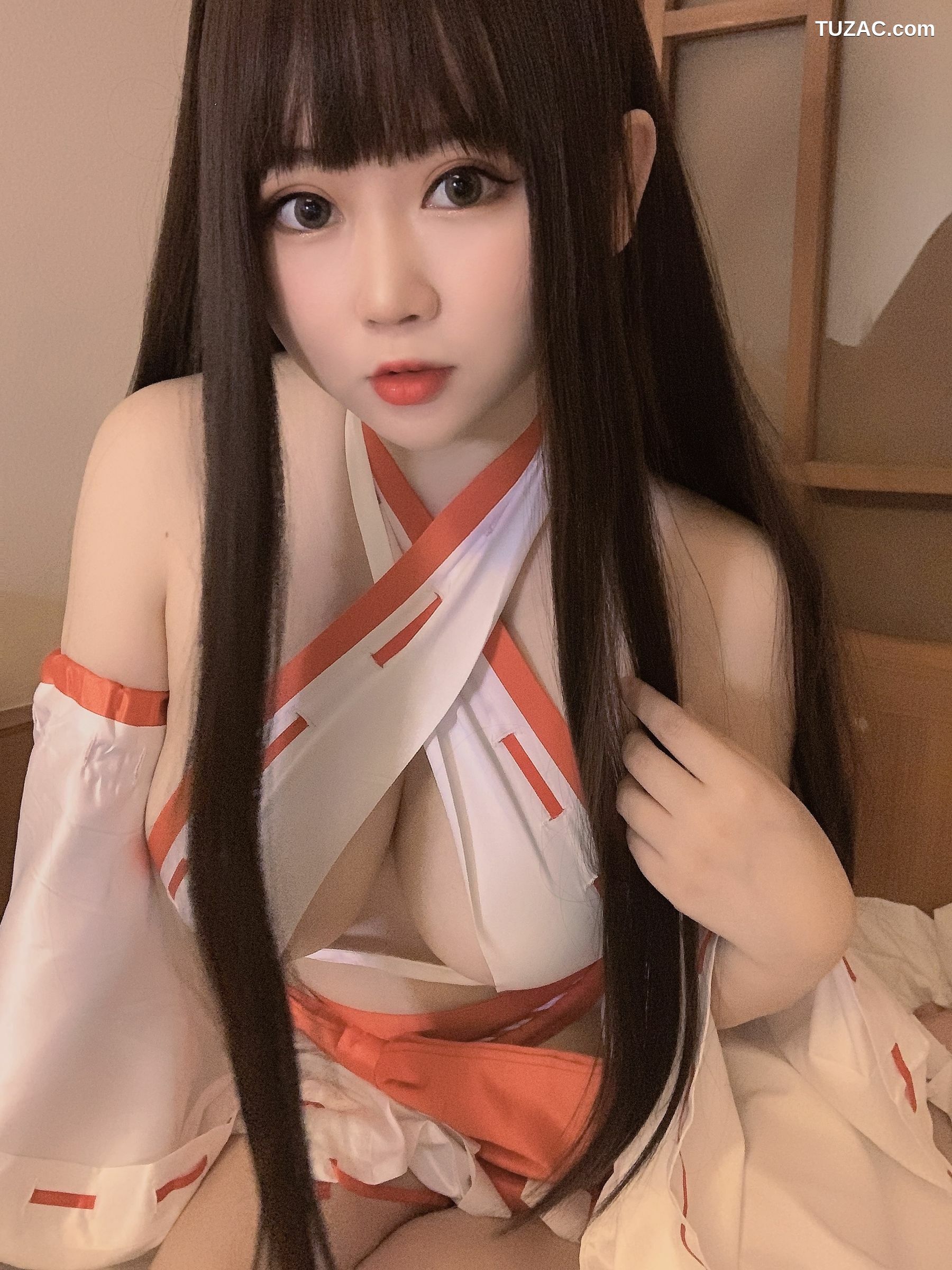 网络美女_ 蜜桃少女是依酱呀 - 女巫[41P]