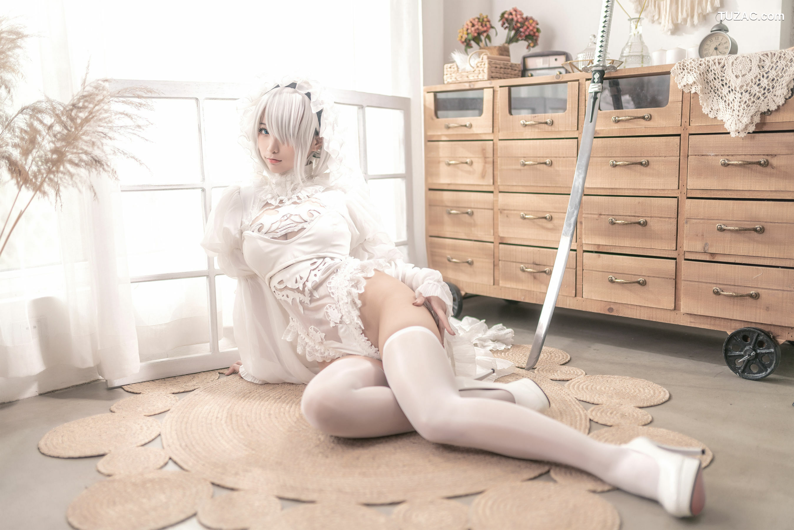 网络美女_ 蠢沫沫 - 尼尔纪元 白花嫁 写真套图[20P]