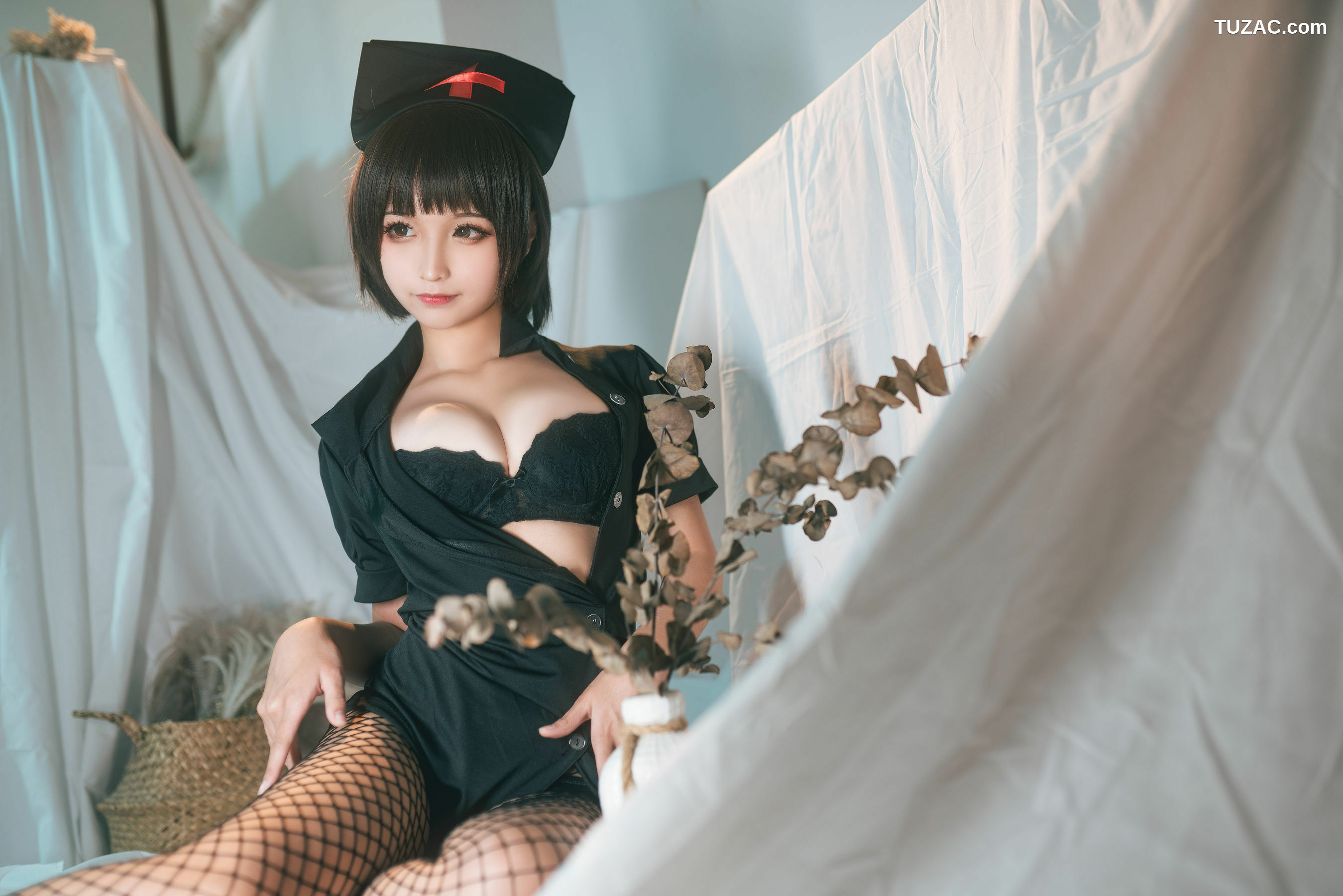 网络美女_ 蠢沫沫 《护士姐姐》 写真集[42P]