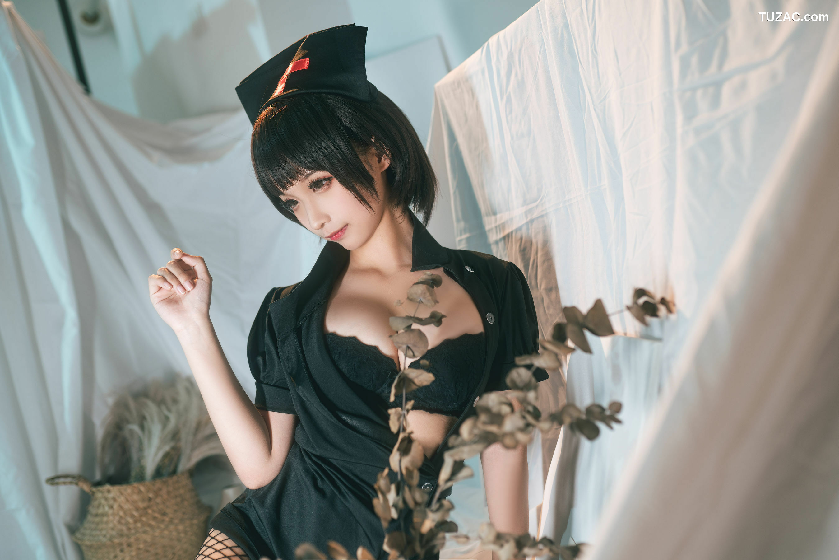 网络美女_ 蠢沫沫 《护士姐姐》 写真集[42P]